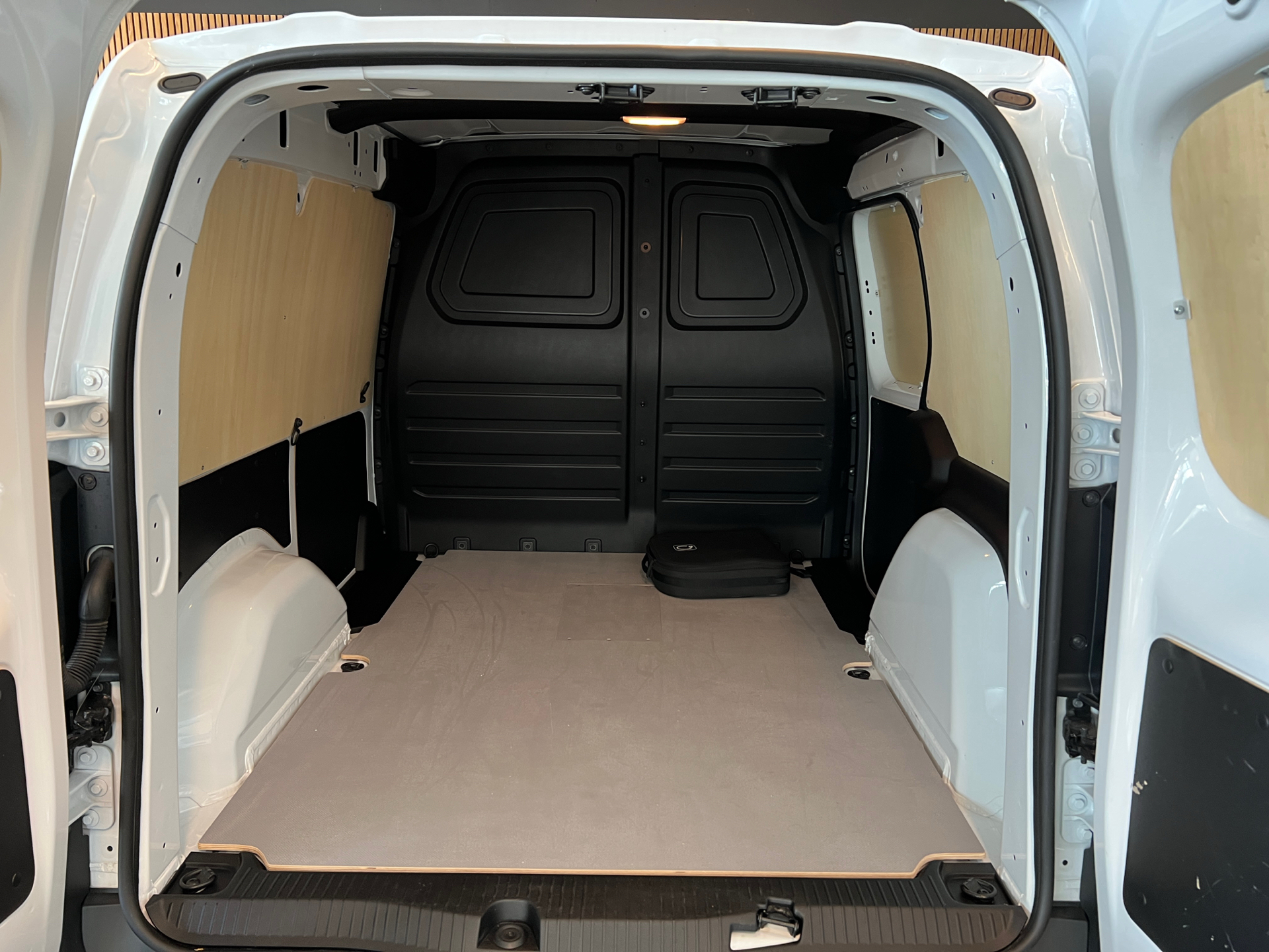 Billede af Mercedes-Benz eCitan 112 Lang EL A2 Pro 122HK Van Aut.