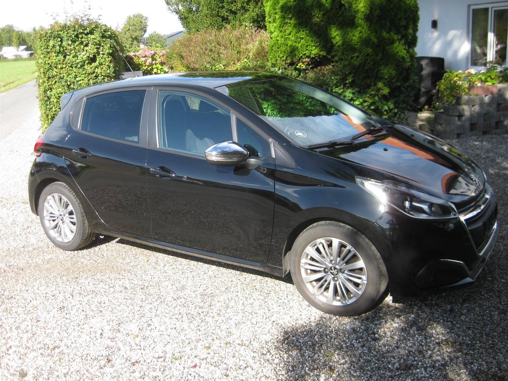 Billede af Peugeot 208 1,2 VTi Chili Plus 82HK 5d