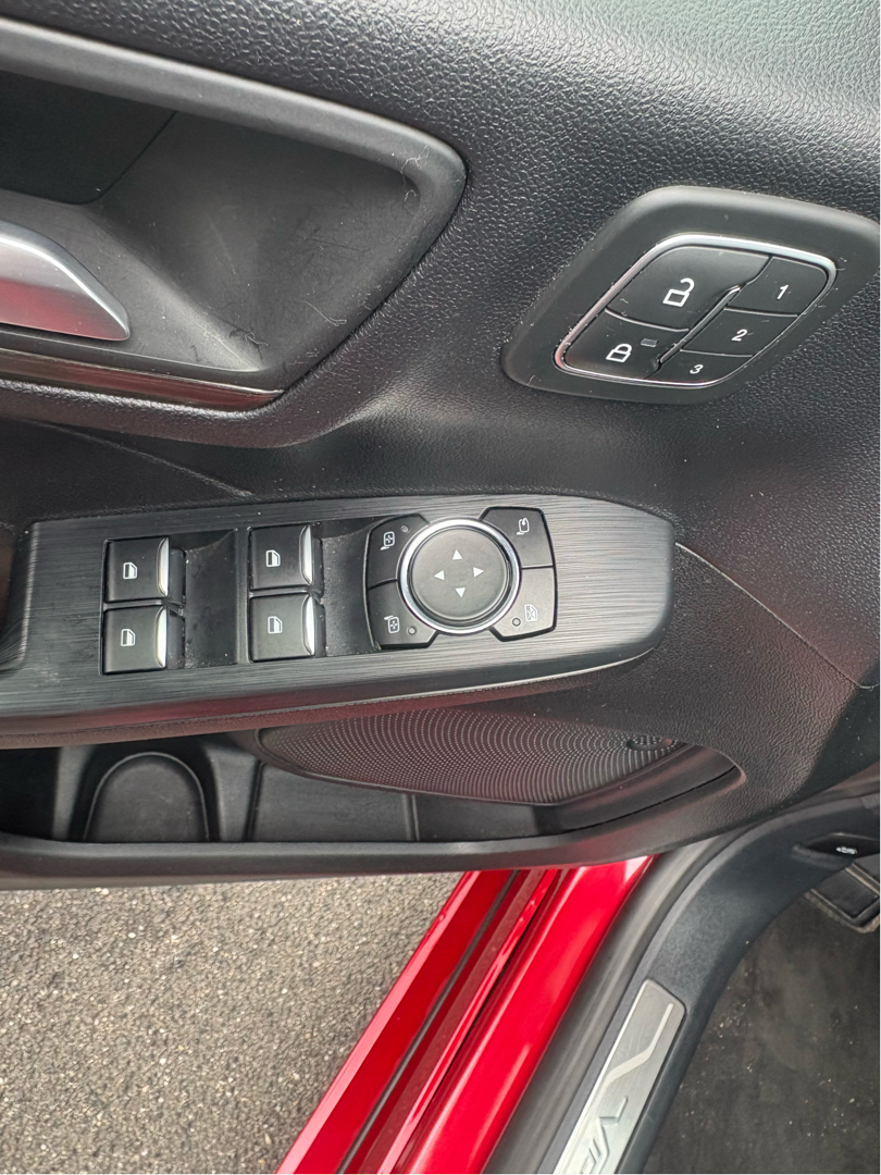 Billede af Ford Kuga 2,5 Plugin-hybrid Vignale CVT 225HK 5d Trinl. Gear