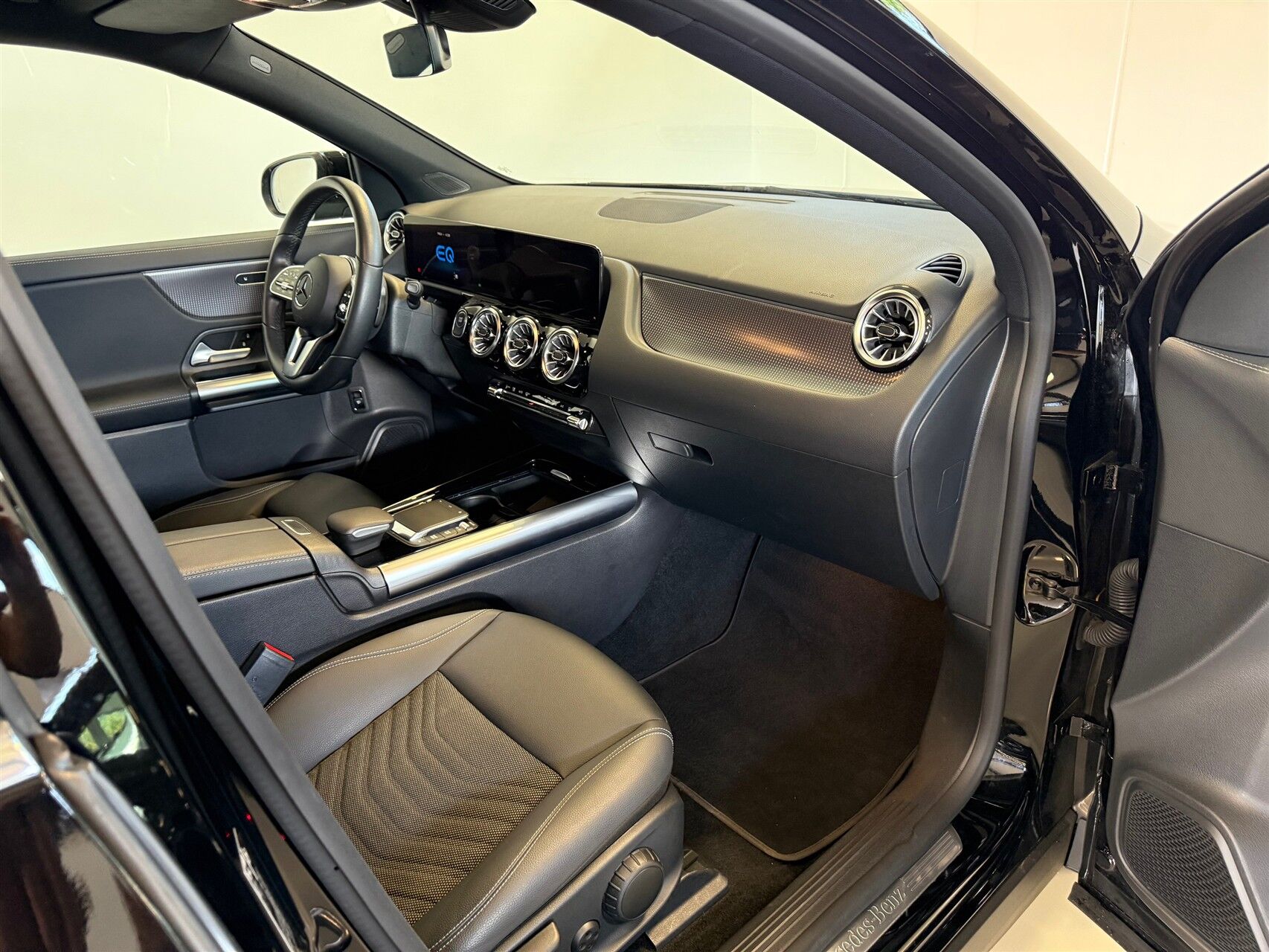 Billede af Mercedes-Benz EQA 250 EL Progressive 190HK 5d Aut.