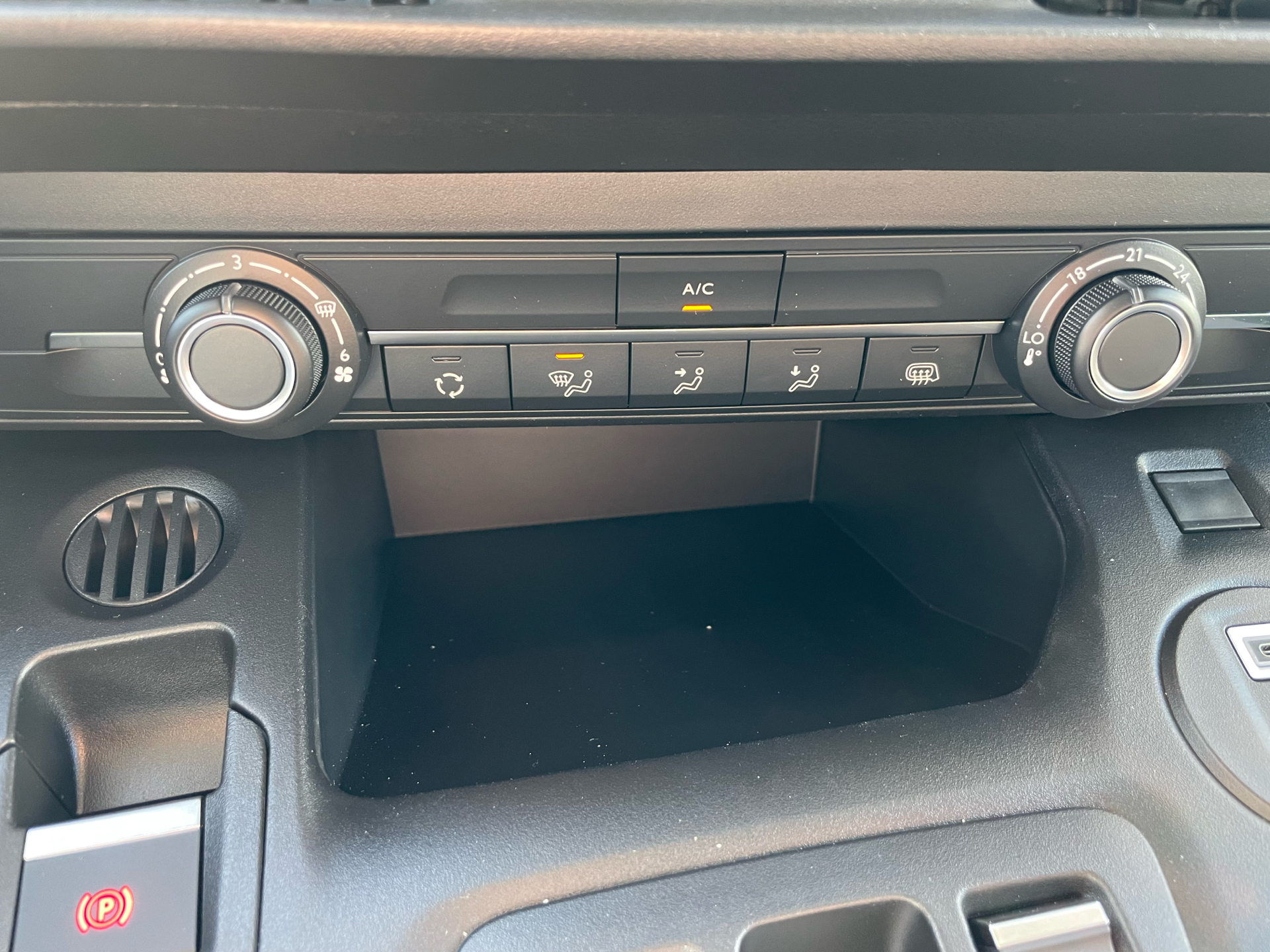 Billede af Opel Combo L2V2 1,5 BlueHDi Innovation+ EAT8 130HK Van 8g Aut.