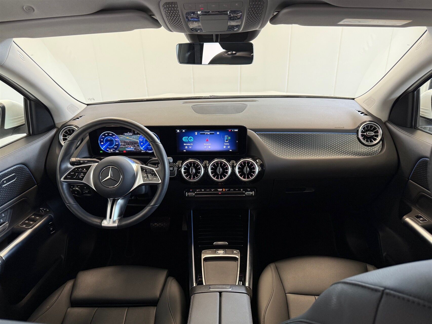 Billede af Mercedes-Benz EQA 300 EL Progressive 4Matic 228HK 5d Aut.