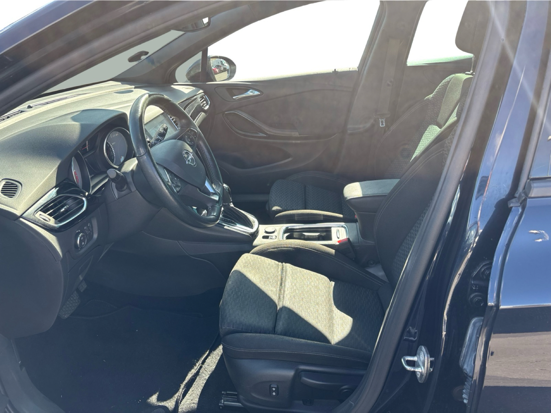 Billede af Opel Astra 1,4 Turbo ECOTEC Exclusive 150HK 5d 6g Aut.