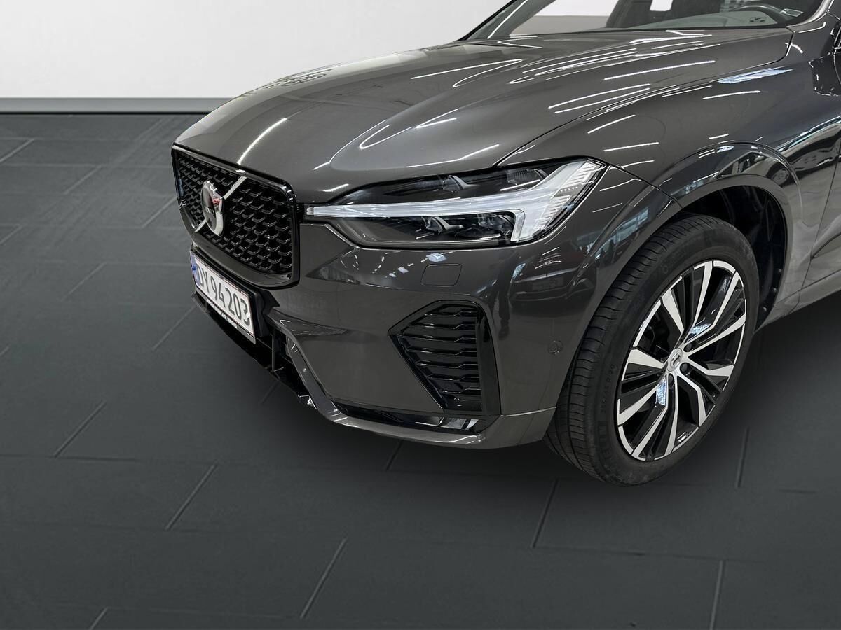 Billede af Volvo XC60 2,0 B4  Mild hybrid Plus 197HK 5d 8g Aut.