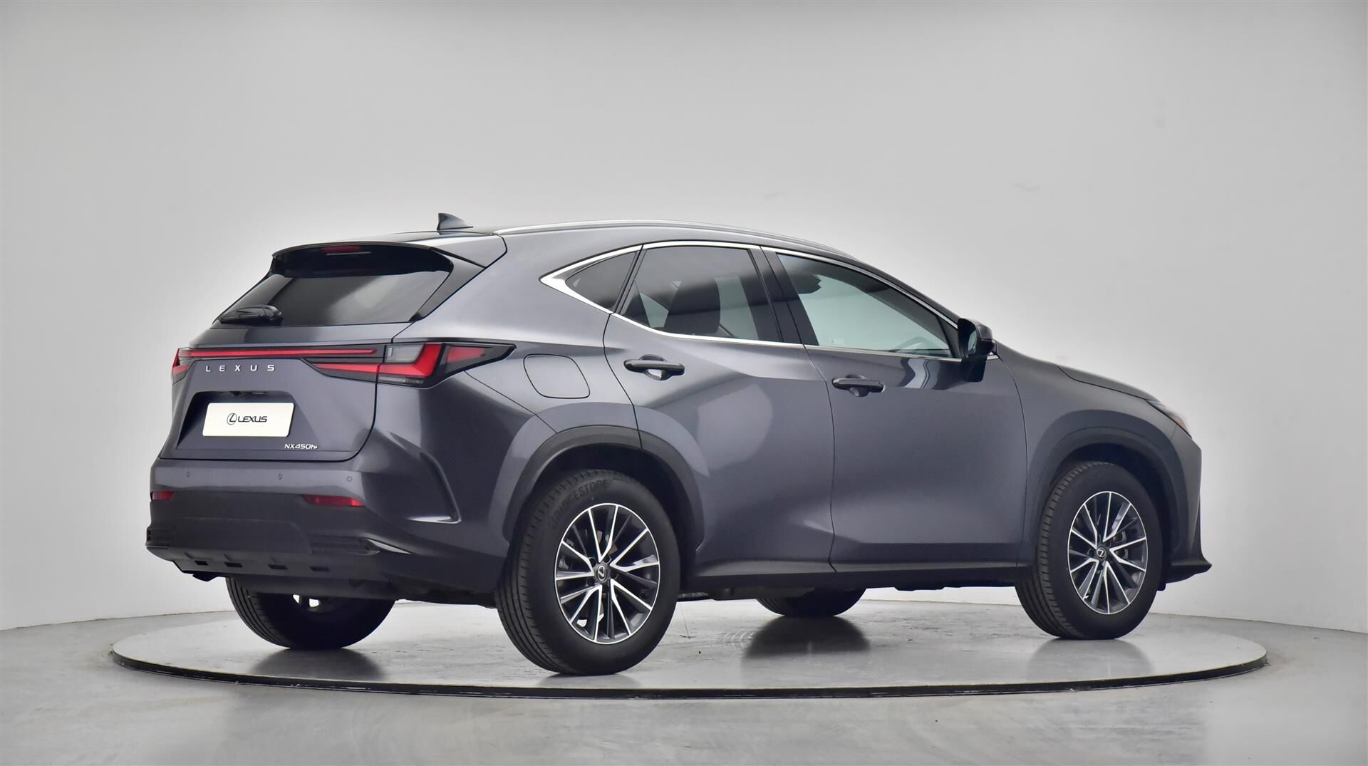 Billede af Lexus NX 450h+ 2,5 Plugin-hybrid Business Plus 4WD 309HK 5d Trinl. Gear