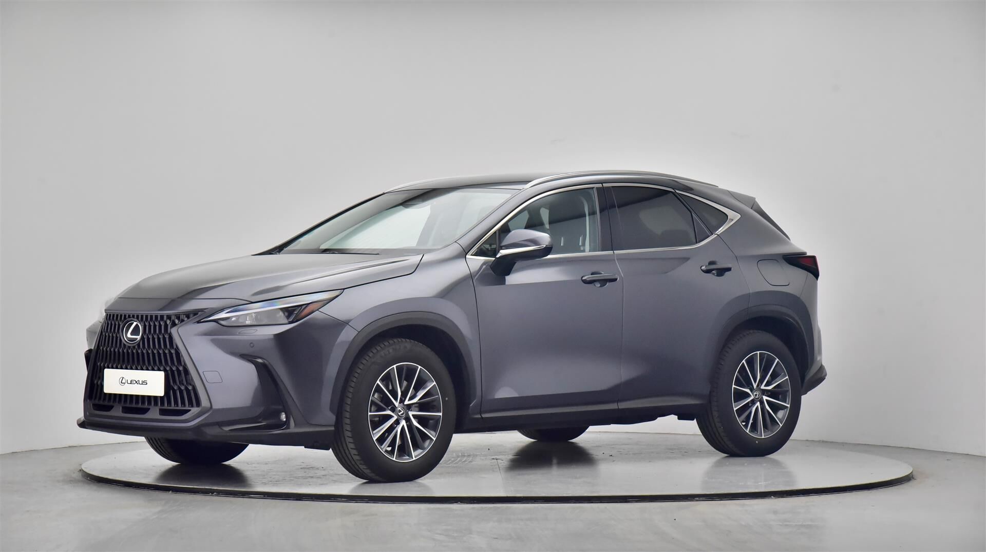 Billede af Lexus NX 450h+ 2,5 Plugin-hybrid Business Plus 4WD 309HK 5d Trinl. Gear