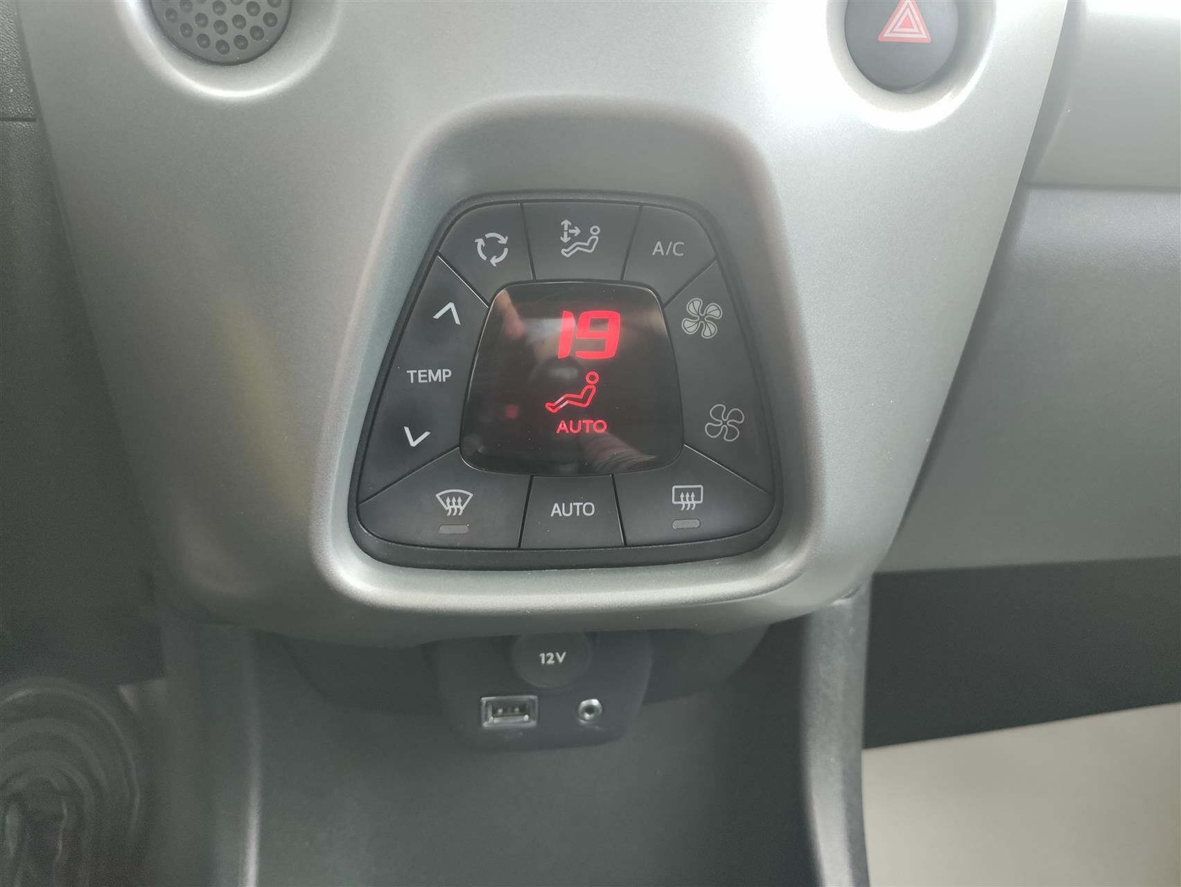 Billede af Citroën C1 1,2 PureTech Complet 82HK 5d