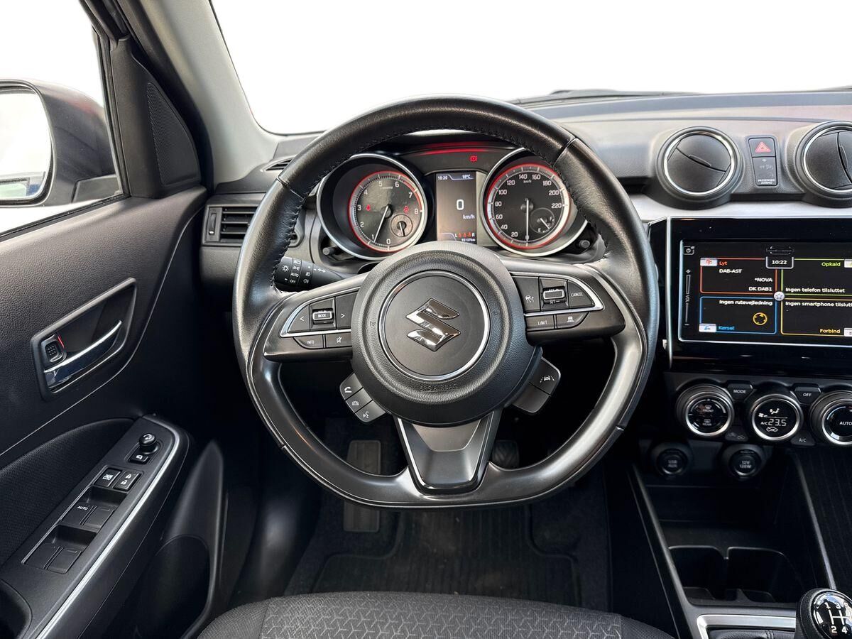 Billede af Suzuki Swift 1,2 Dualjet  Mild hybrid Exclusive AEB 83HK 5d