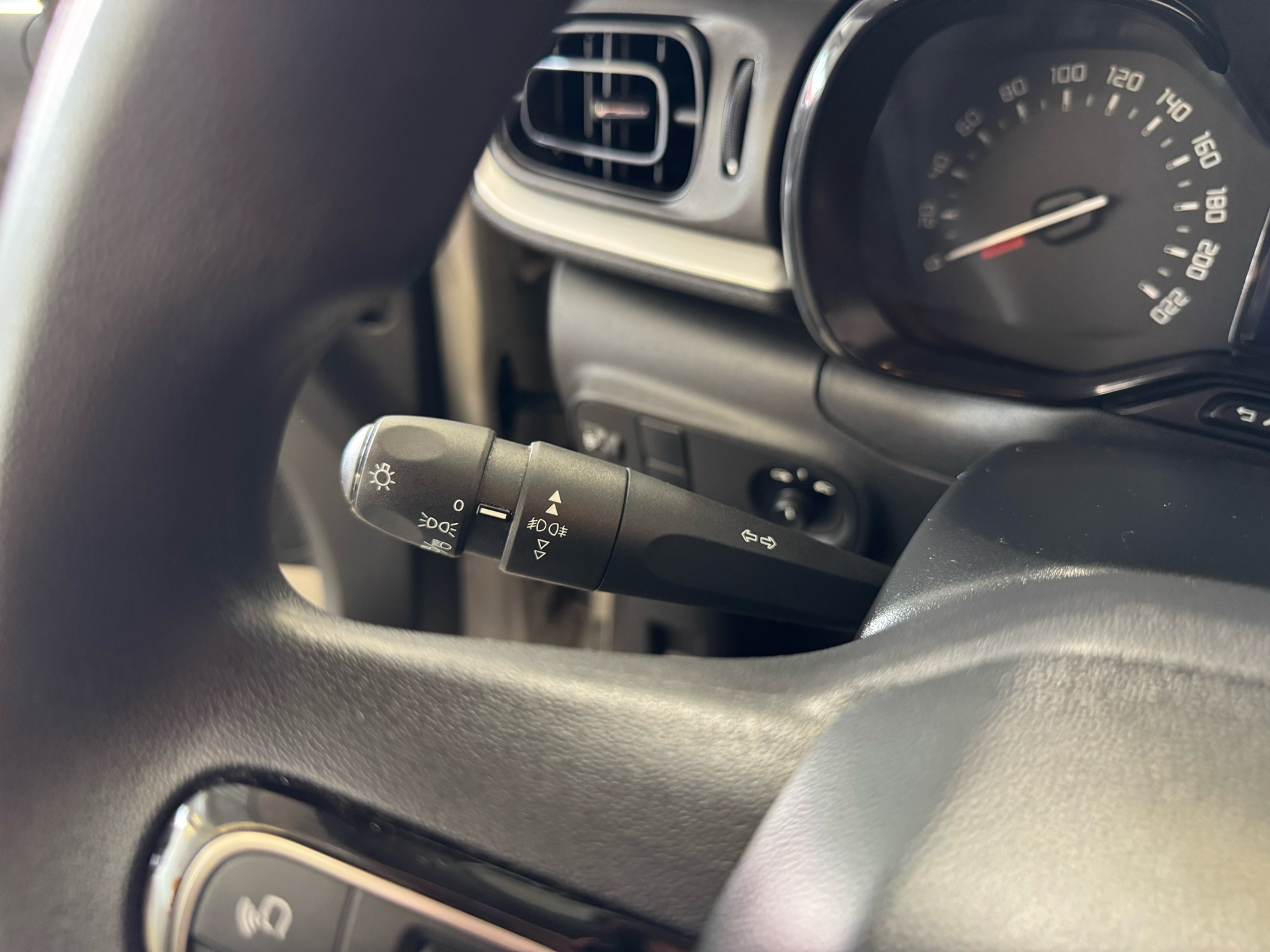 Billede af Citroën C3 1,2 PureTech Feel 83HK 5d