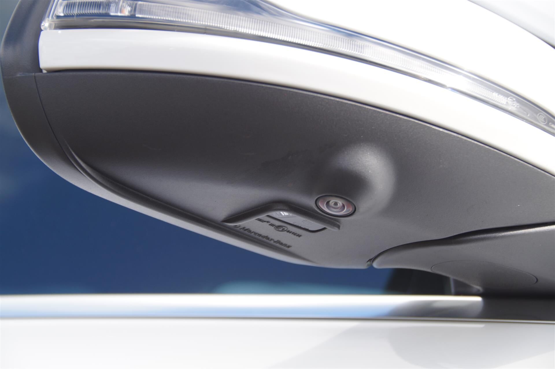 Billede af Mercedes-Benz EQB 300 EL 4Matic 228HK 5d Aut.