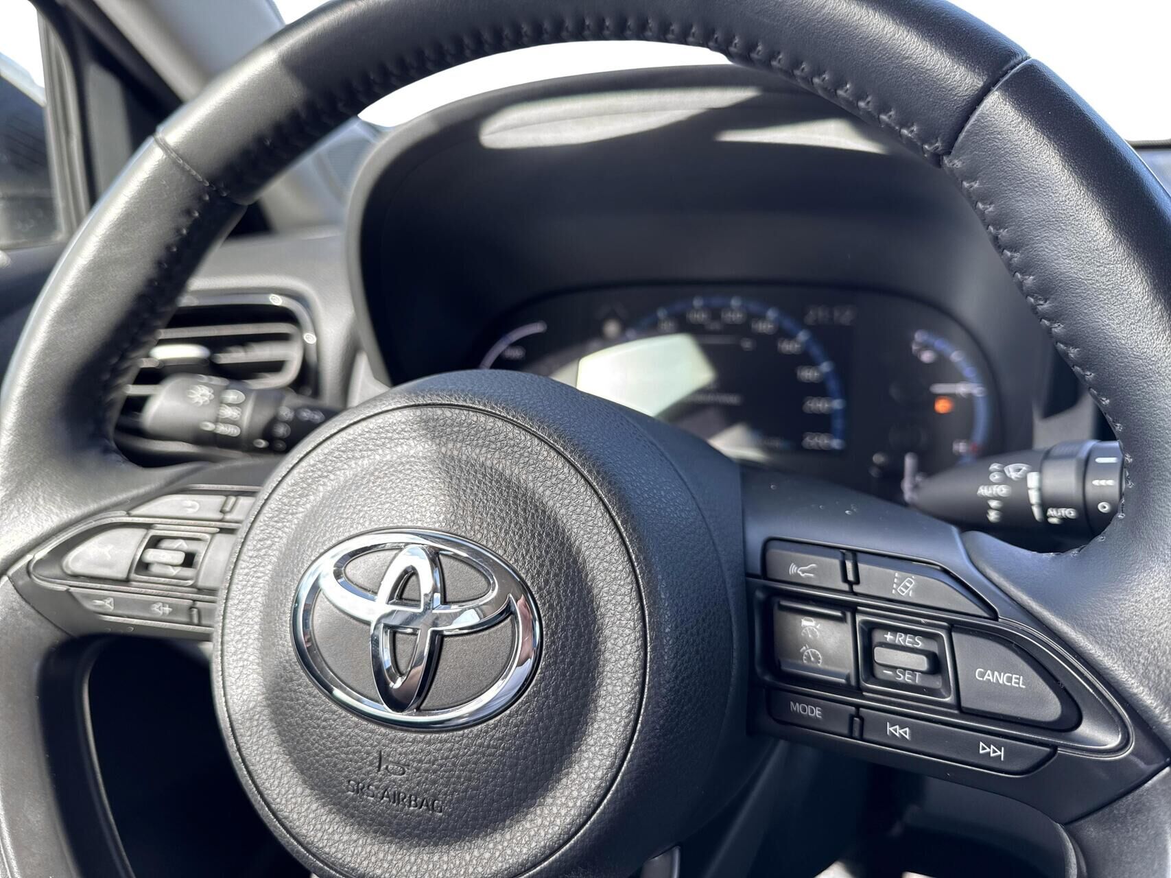 Billede af Toyota Yaris Cross 1,5 Hybrid Active Technology 116HK 5d Trinl. Gear