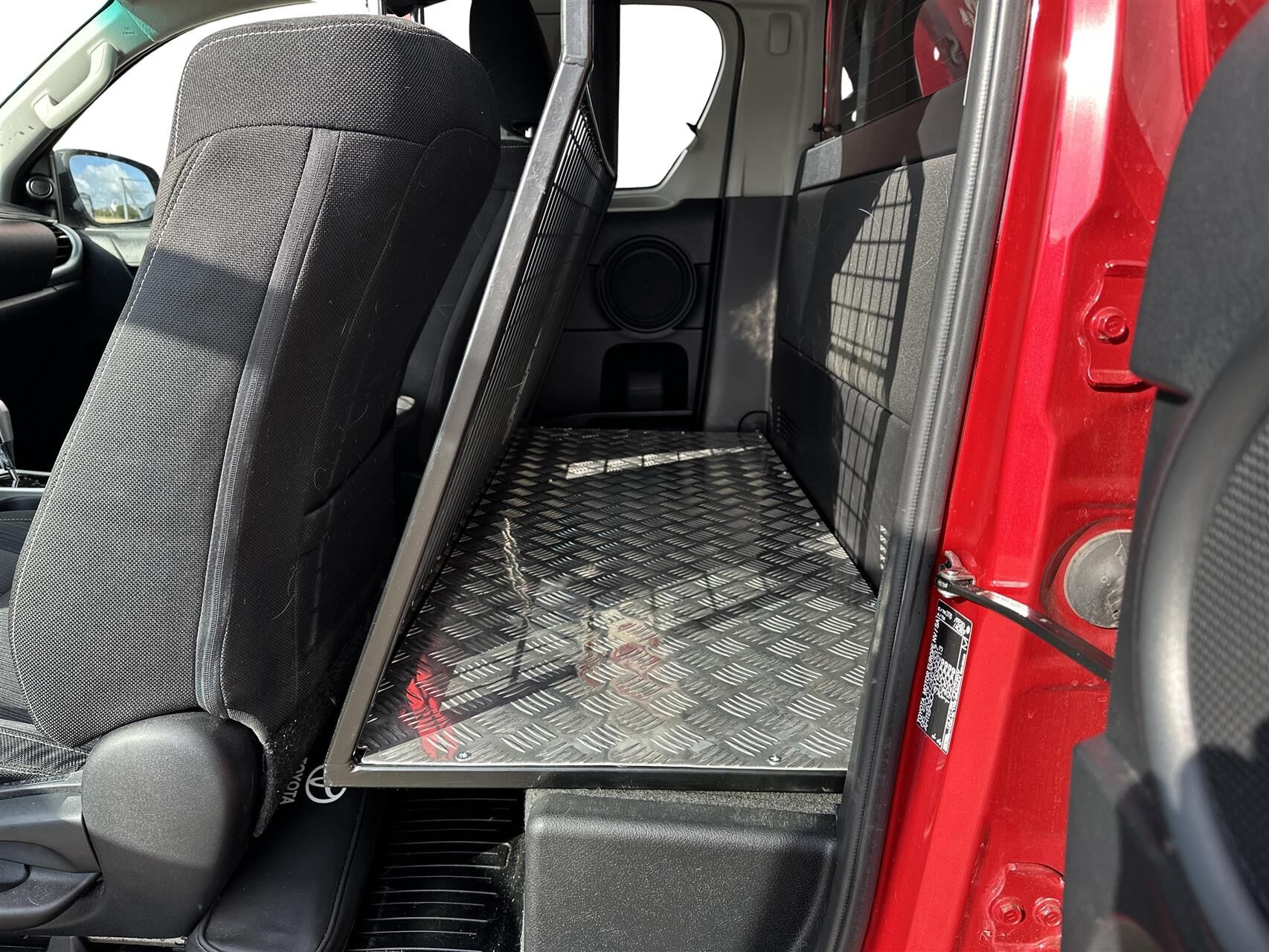 Billede af Toyota HiLux Extra Cab 2,8 D-4D T3 AWD 204HK Pick-Up Aut.