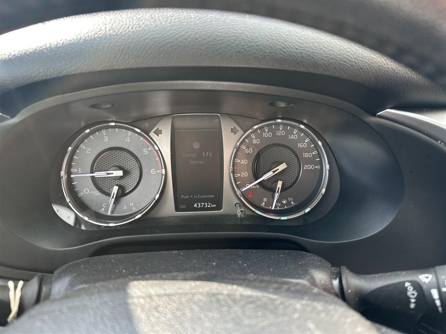 Billede af Toyota HiLux Extra Cab 2,8 D-4D T3 AWD 204HK Pick-Up Aut.