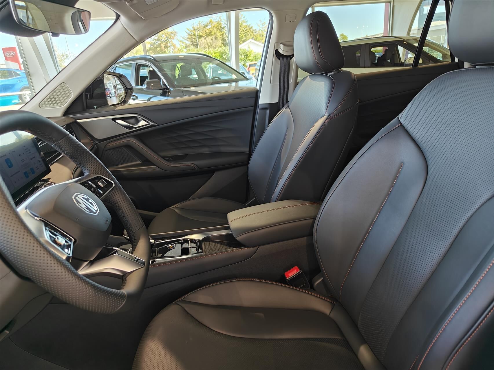 Billede af MG HS 1,5 T GDI  Plugin-hybrid Luxury 272HK 5d Aut.