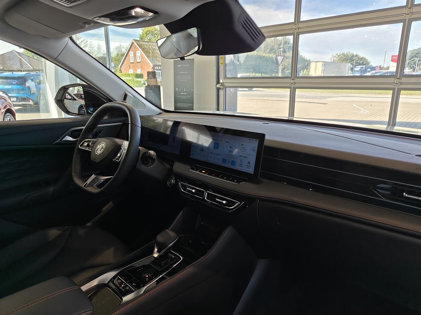 Billede af MG HS 1,5 T GDI  Plugin-hybrid Luxury 272HK 5d Aut.