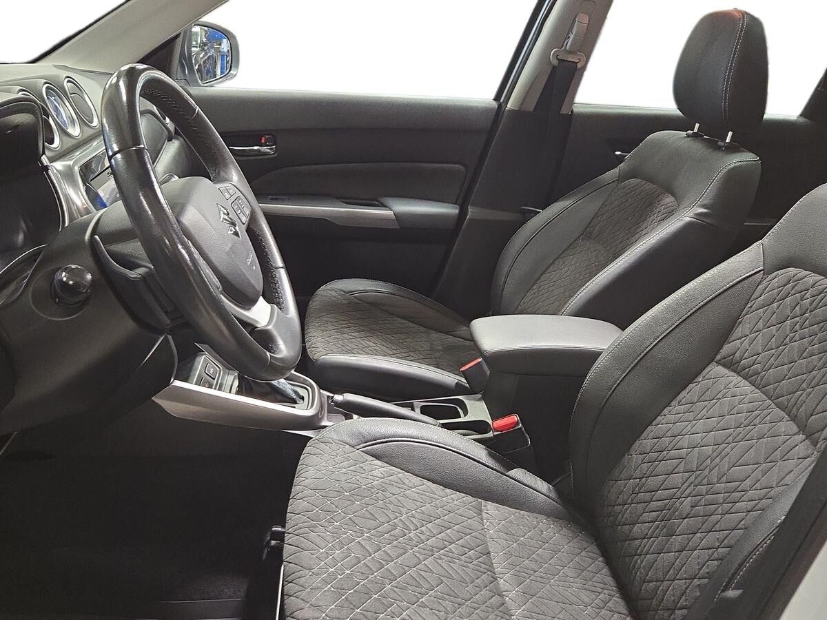 Billede af Suzuki Vitara 1,4 Boosterjet  Mild hybrid Adventure 129HK 5d 6g Aut.