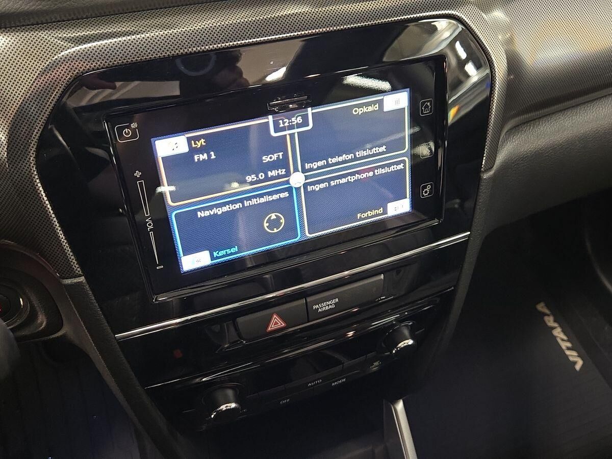 Billede af Suzuki Vitara 1,4 Boosterjet  Mild hybrid Adventure 129HK 5d 6g Aut.