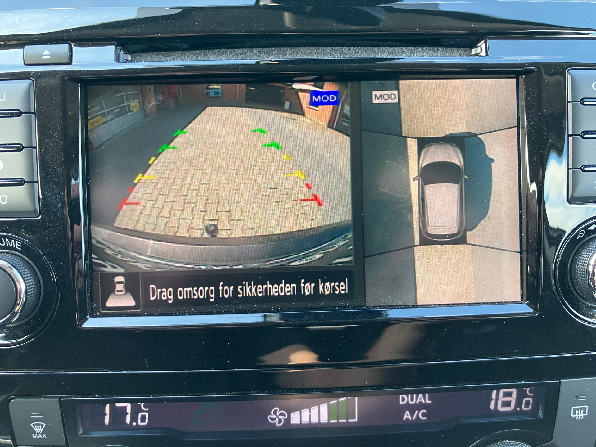Billede af Nissan Qashqai 1,3 Dig-T N-Connecta DCT 160HK 5d 7g Aut.