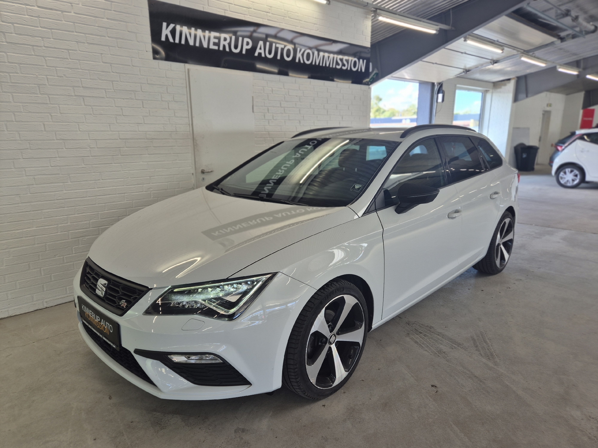 Billede af Seat Leon Sportstourer 1,5 TSI FR DSG 150HK Stc 7g Aut.