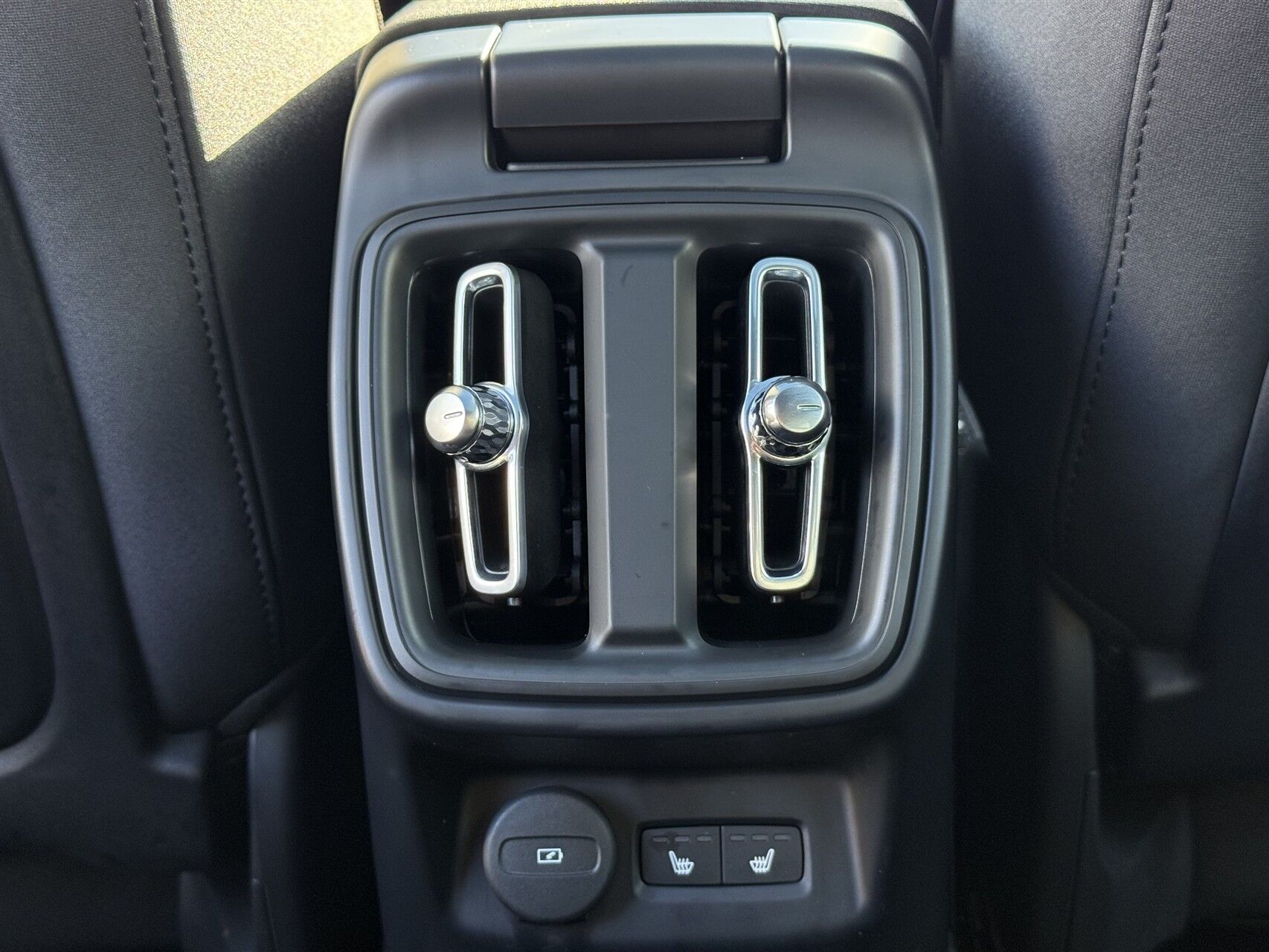 Billede af Polestar 2 EL Long Range Plus AWD 408HK 5d Aut.
