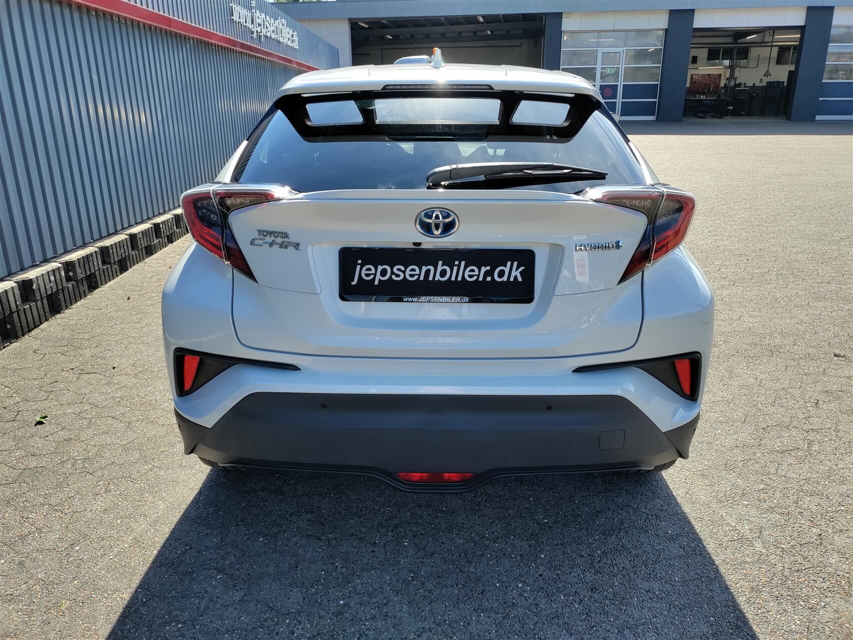 Billede af Toyota C-HR 1,8 Hybrid C-LUB Premium Selected Multidrive S 122HK 5d Aut.