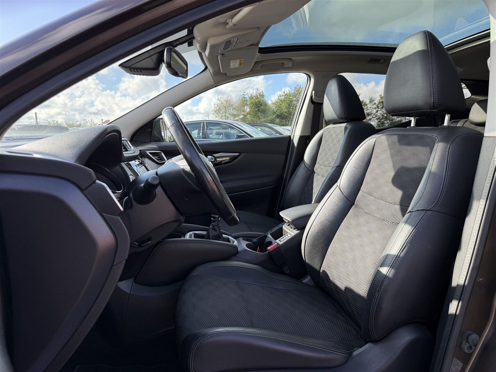 Billede af Nissan Qashqai 1,2 Dig-T Tekna 115HK 5d 6g