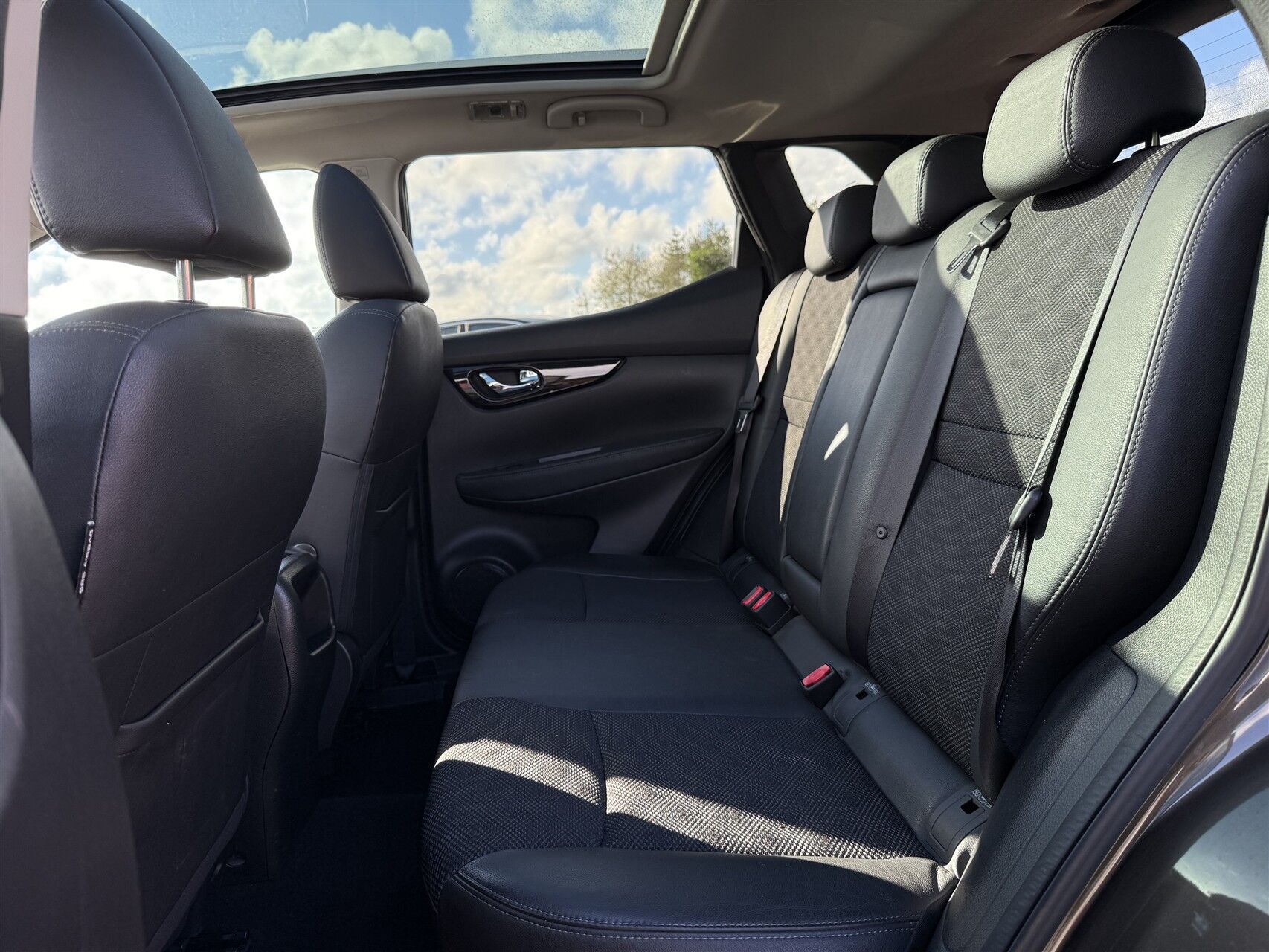 Billede af Nissan Qashqai 1,2 Dig-T Tekna 115HK 5d 6g