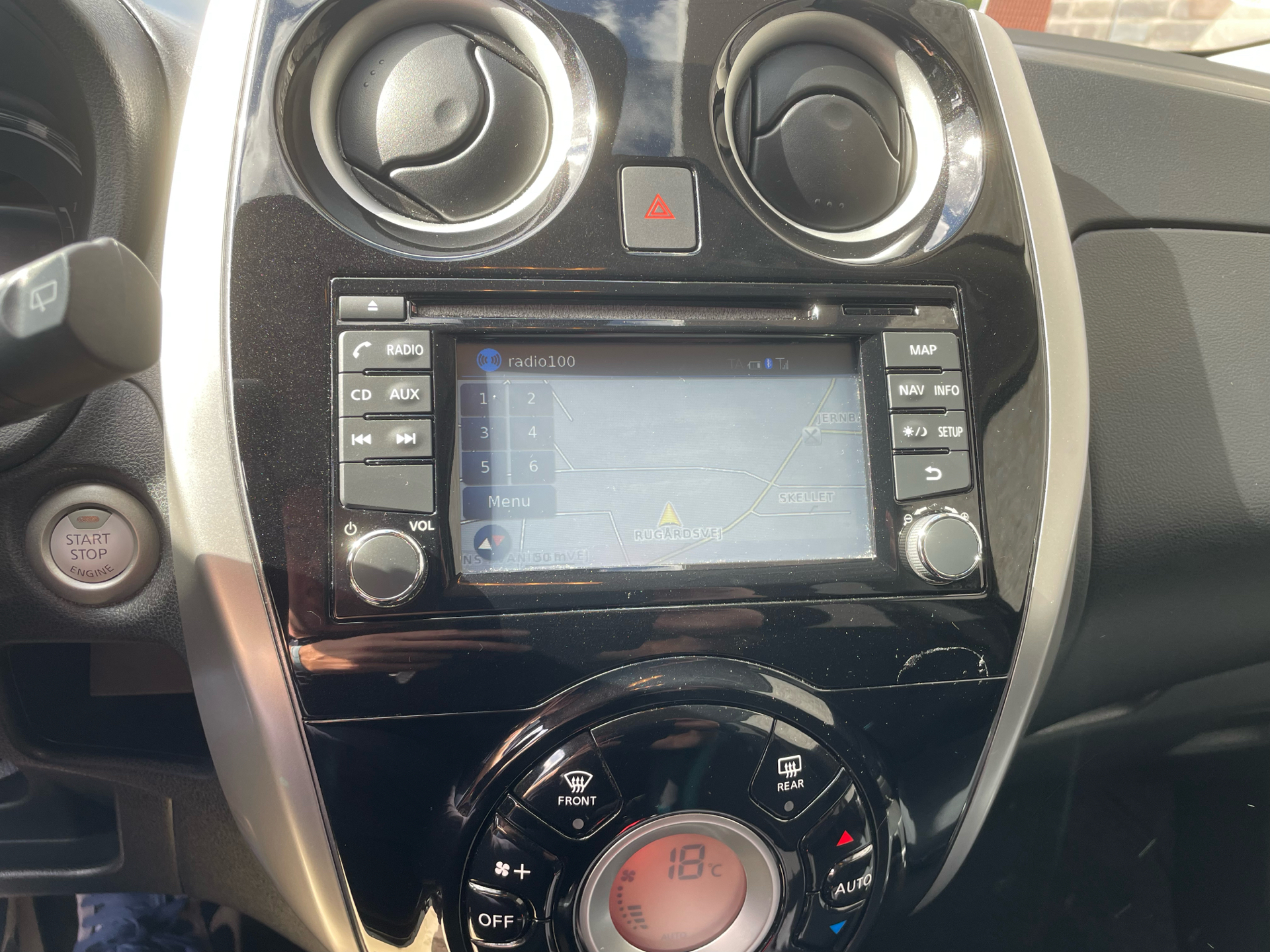 Billede af Nissan Note 1,2 Acenta Family Pack 80HK 5d