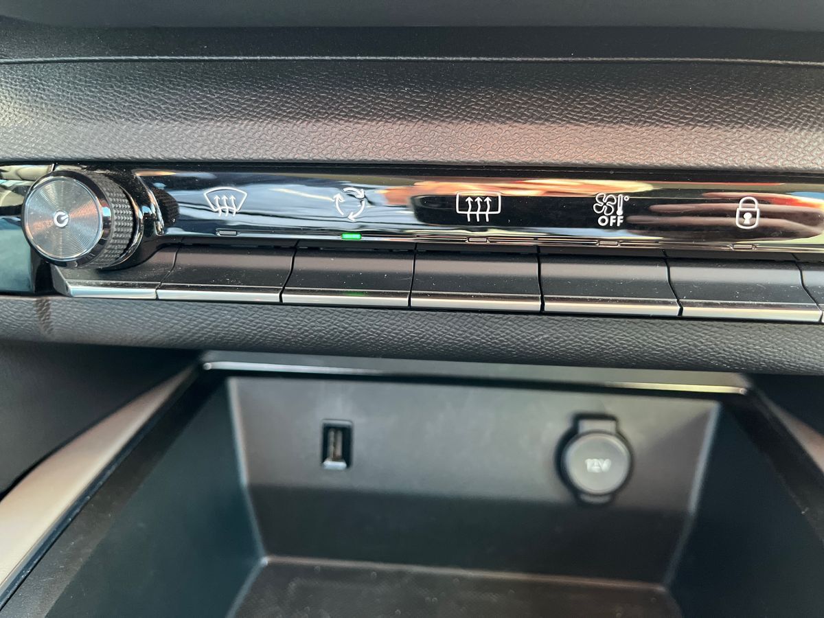 Billede af Citroën C5 Aircross 1,5 Blue HDi Platinum EAT8 start/stop 130HK 5d 8g Aut.