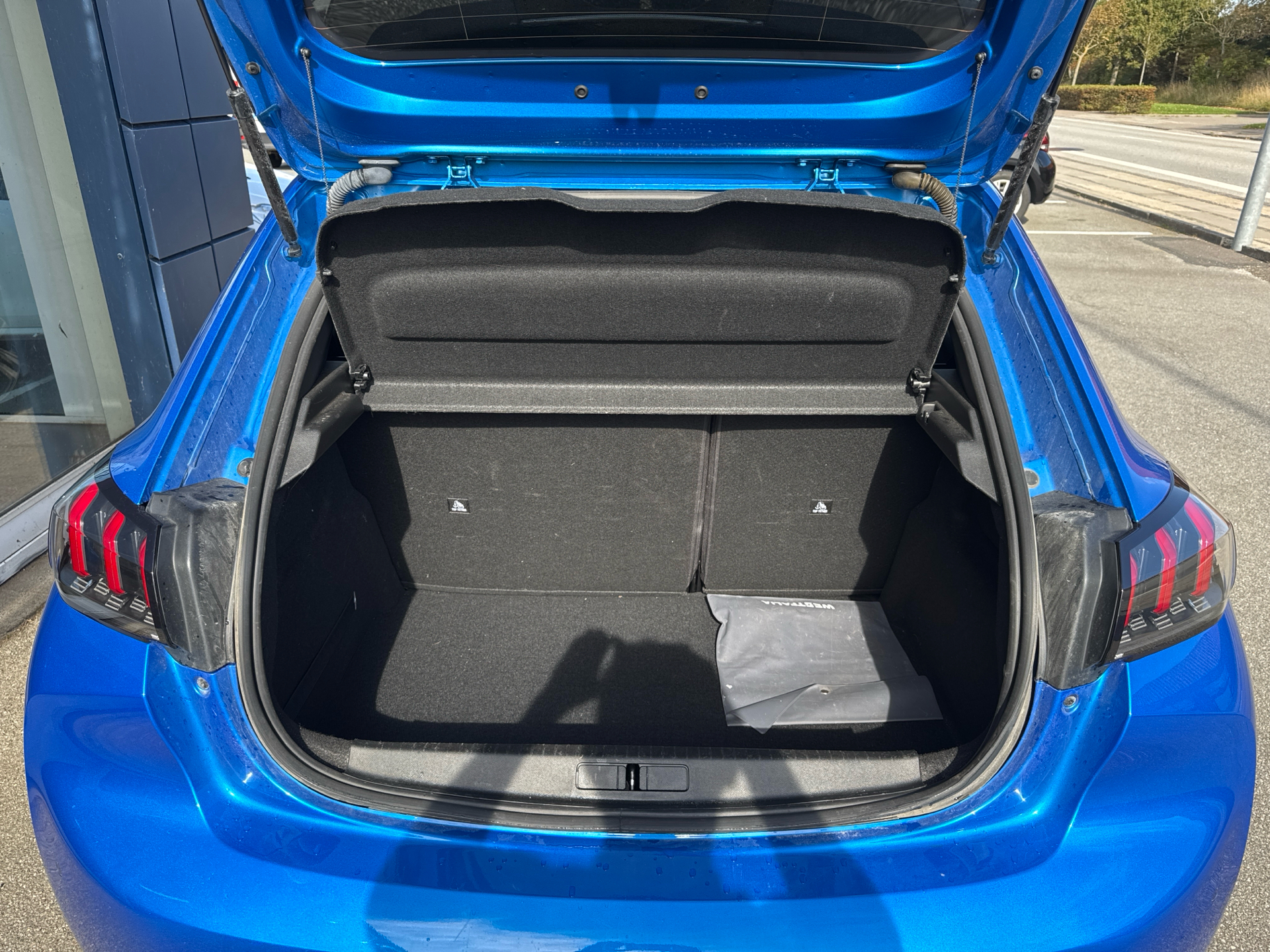 Billede af Peugeot 208 1,2 PureTech Flash 100HK 5d 6g