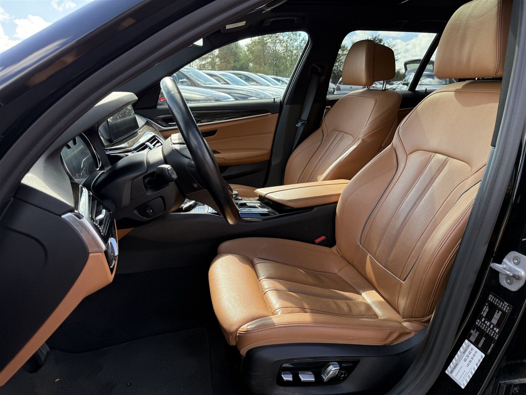 Billede af BMW 530d Touring 3,0 D XDrive Steptronic 265HK Stc 8g Aut.
