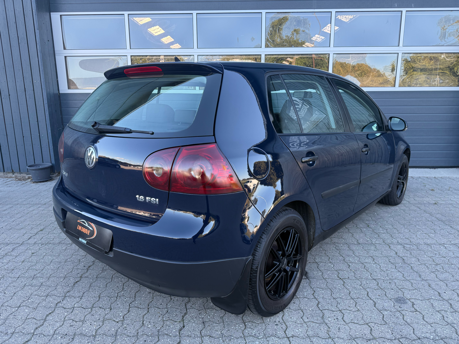 Billede af VW Golf 1,6 16V FSI Trendline 115HK 5d 6g