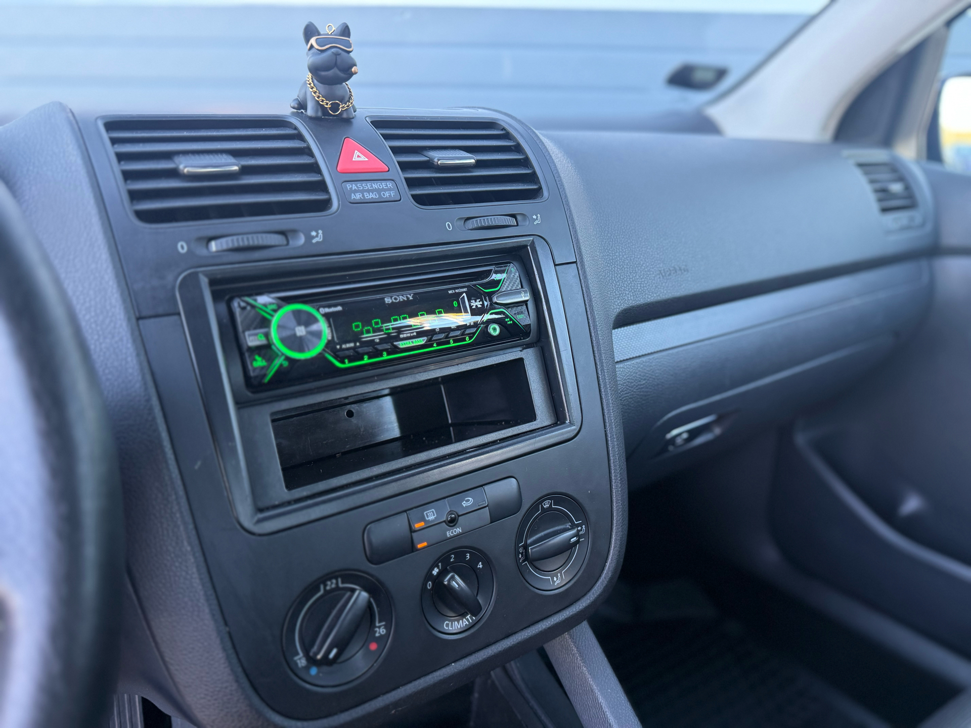 Billede af VW Golf 1,6 16V FSI Trendline 115HK 5d 6g