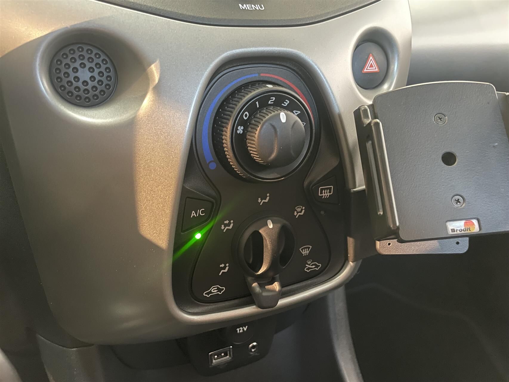 Billede af Peugeot 108 1,0 e-Vti Active 69HK 5d