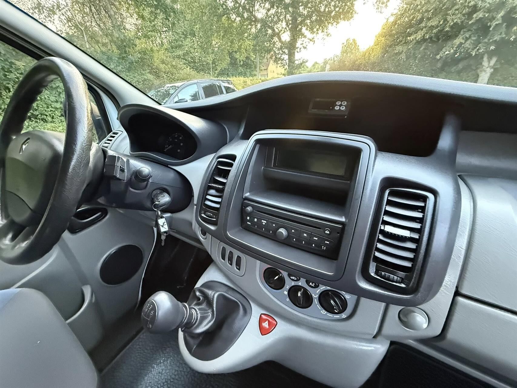 Billede af Renault Trafic T29 L2H2 2,0 DCI 115HK Van 6g