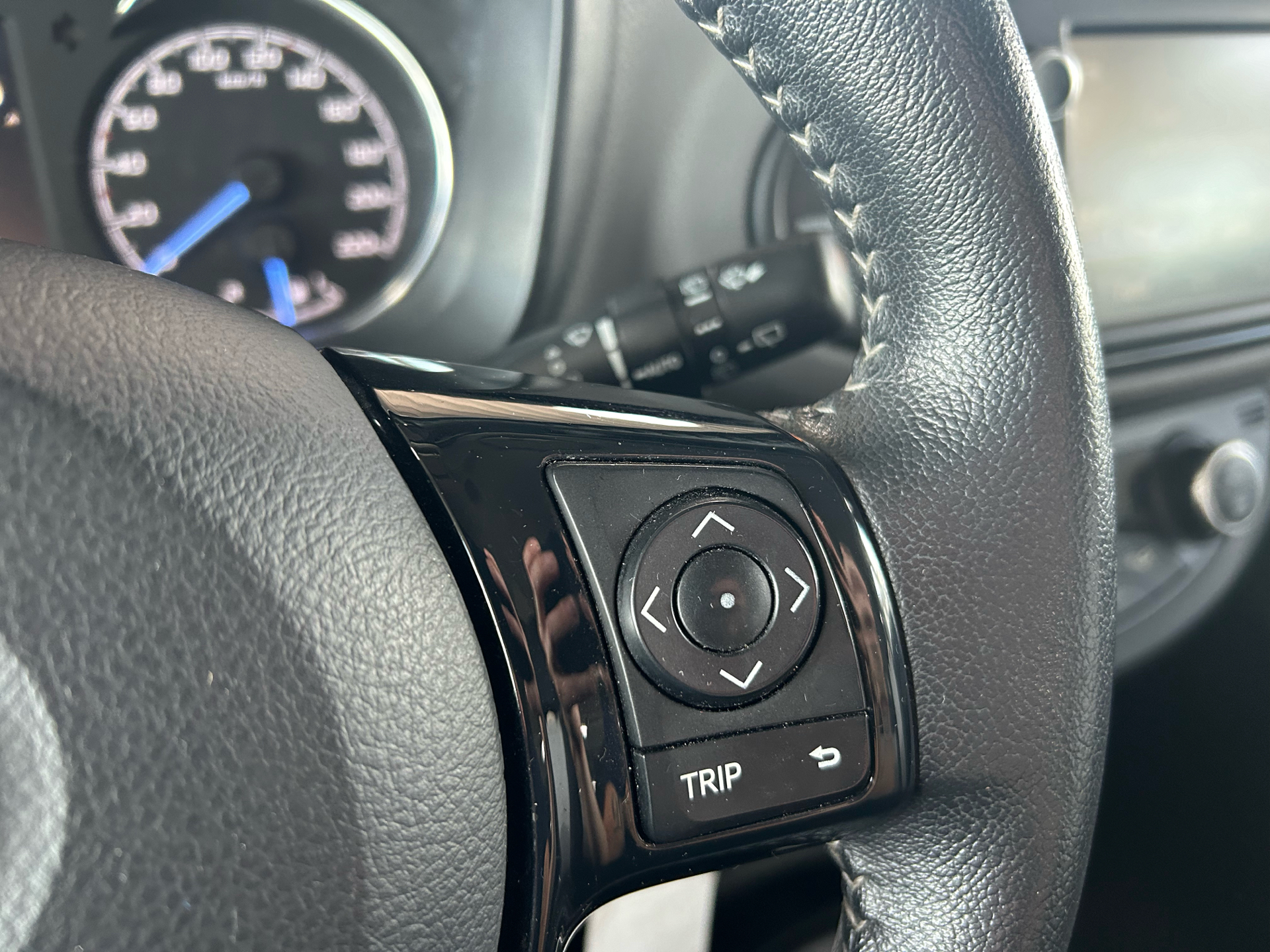 Billede af Toyota Yaris 1,5 Hybrid H2 E-CVT 100HK 5d Trinl. Gear