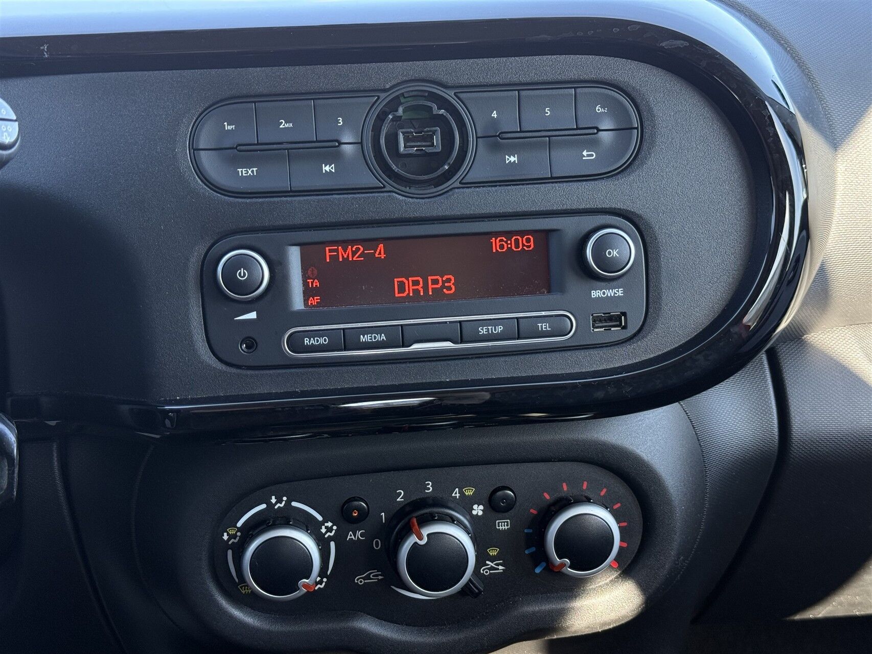 Billede af Renault Twingo 1,0 Sce Expression start/stop 70HK 5d