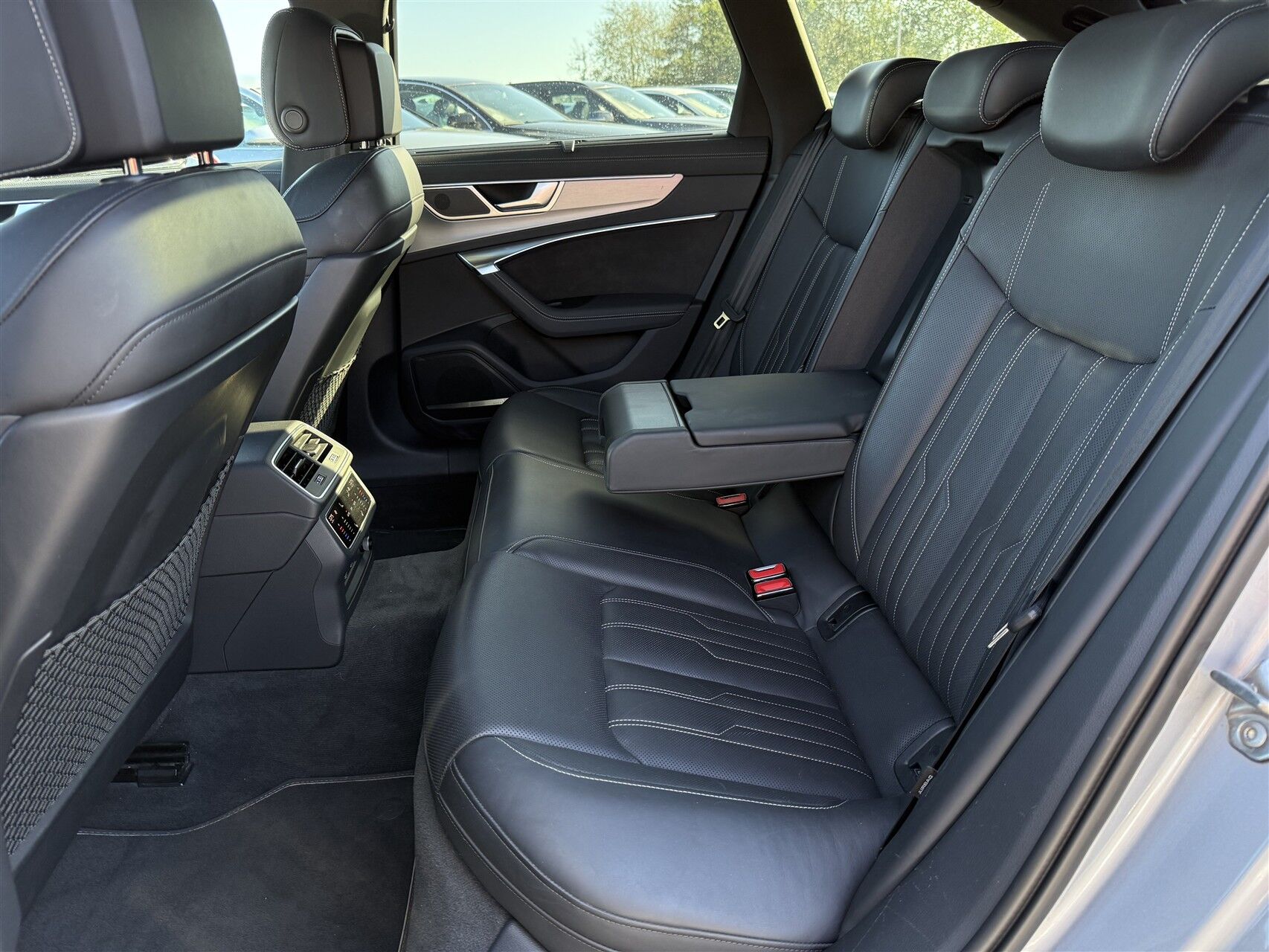 Billede af Audi A6 Avant 3,0 50 TDI  Mild hybrid Quattro Tiptr. 286HK Stc 8g Aut.