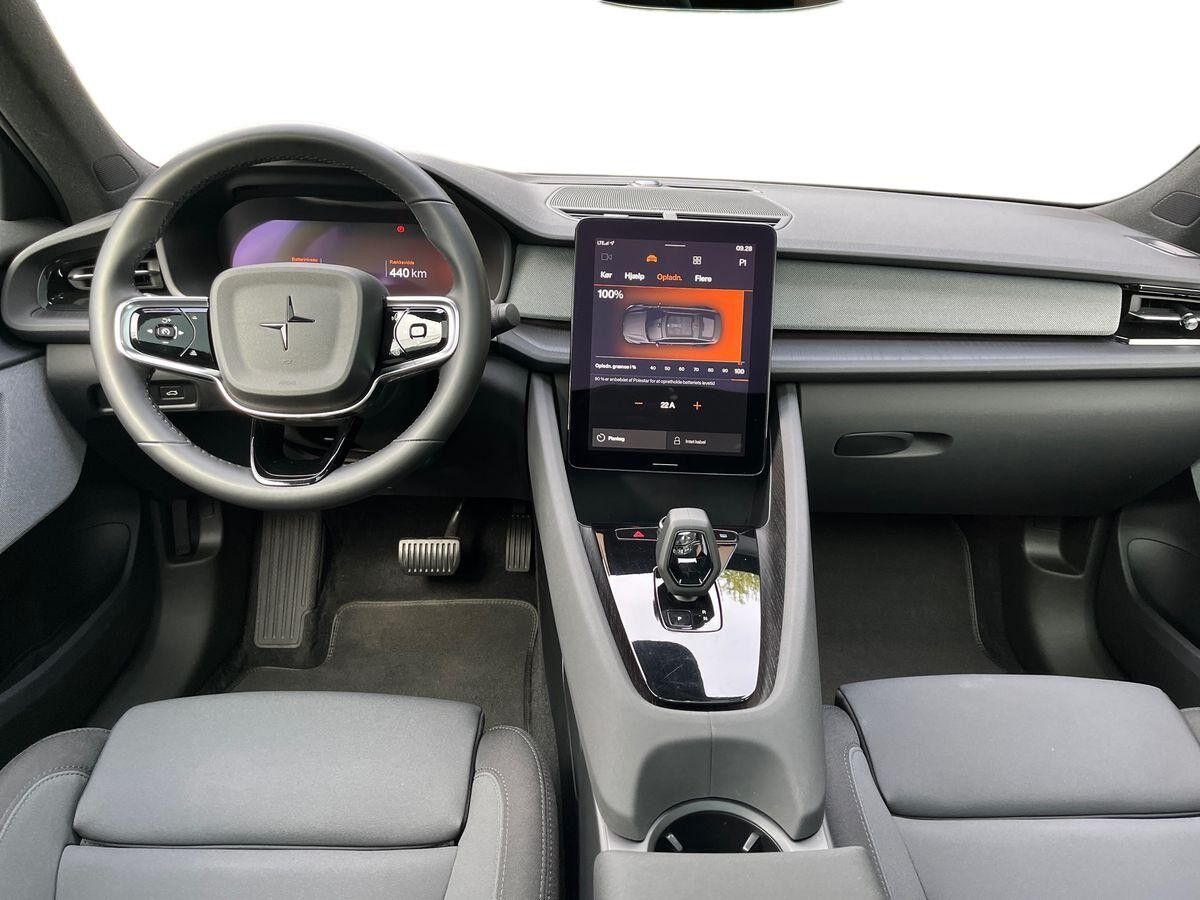 Billede af Polestar 2 EL Long Range Single motor Plus 231HK 5d Aut.