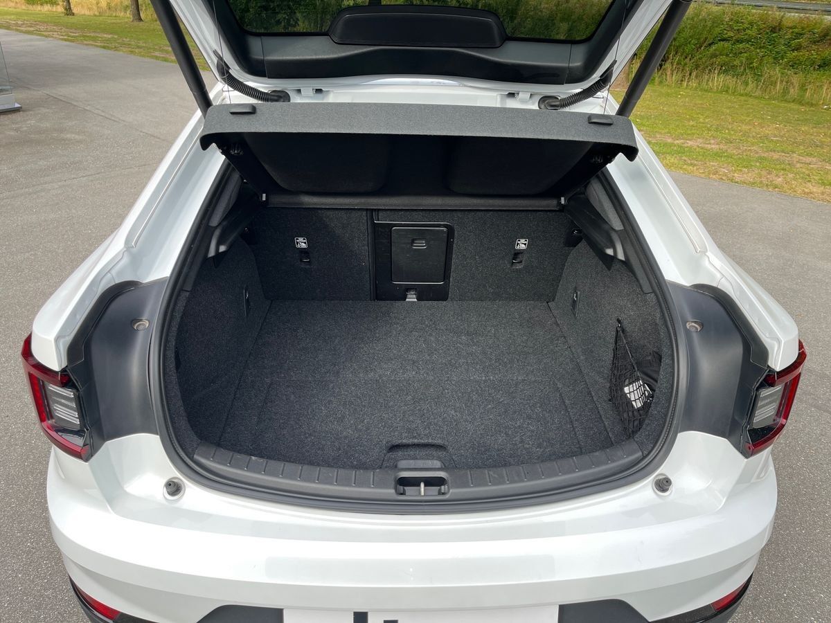 Billede af Polestar 2 EL Long Range Single motor Plus 231HK 5d Aut.