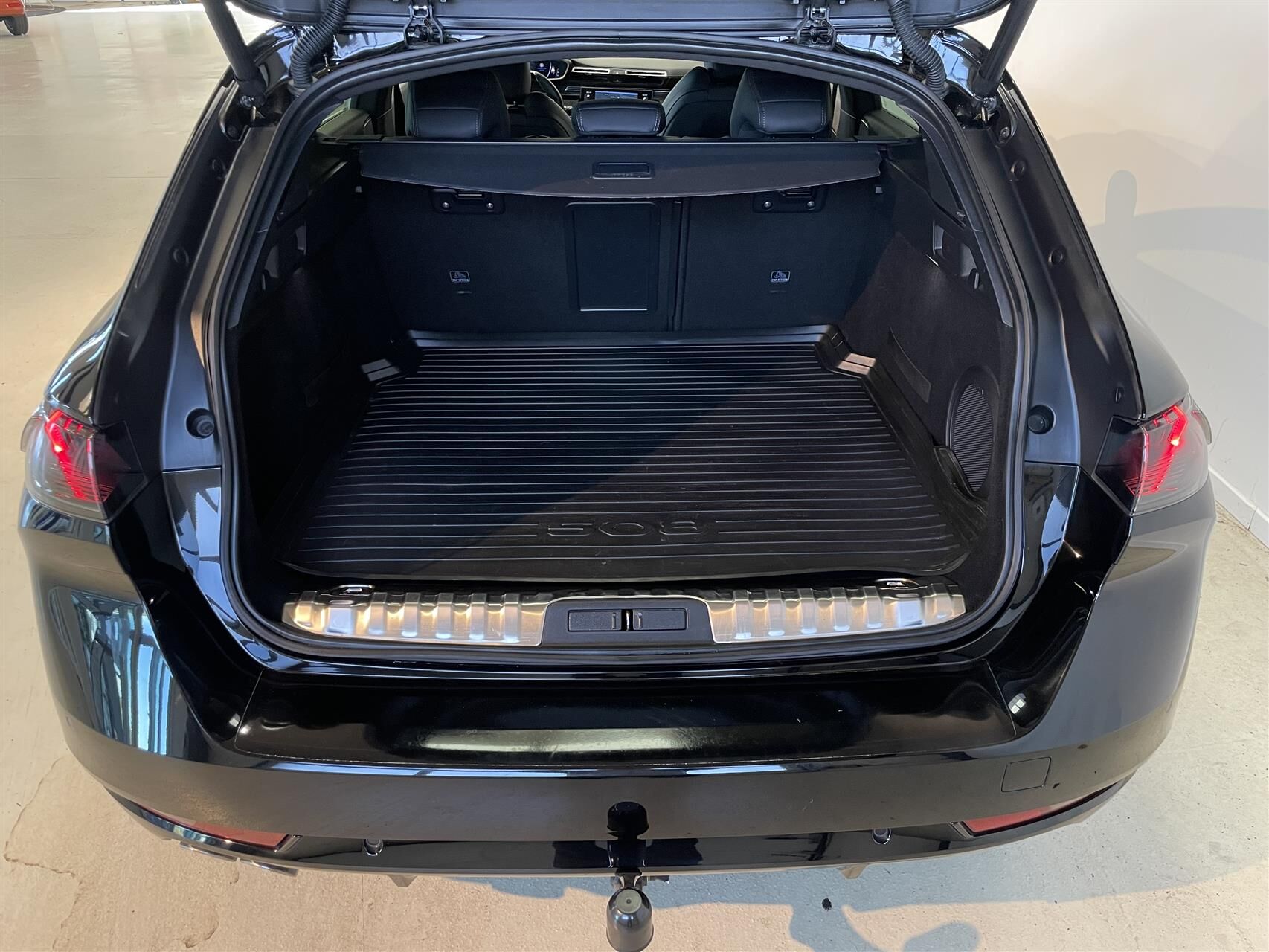 Billede af Peugeot 508 SW 2,0 BlueHDi GT EAT8 start/stop 177HK Stc 8g Aut.