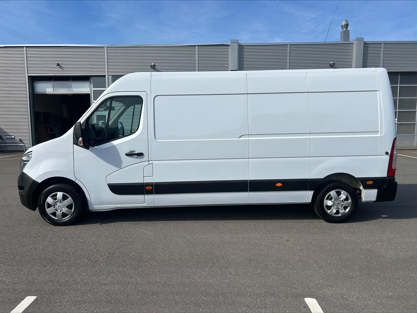 Billede af Nissan NV 400 L3H2 2,3 DCi Working Star Start/Stop 150HK Van 6g