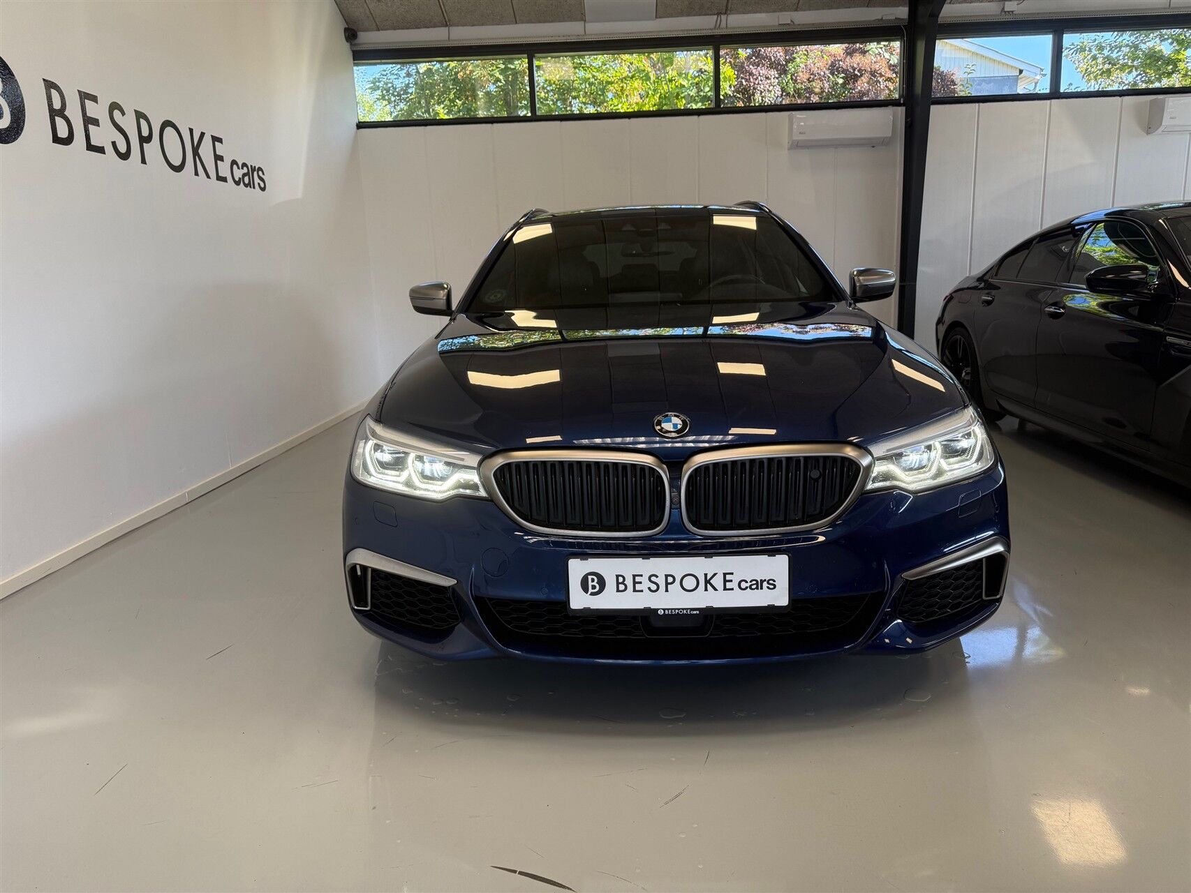 Billede af BMW M550d Touring 3,0 D XDrive Steptronic 400HK Stc 8g Aut.