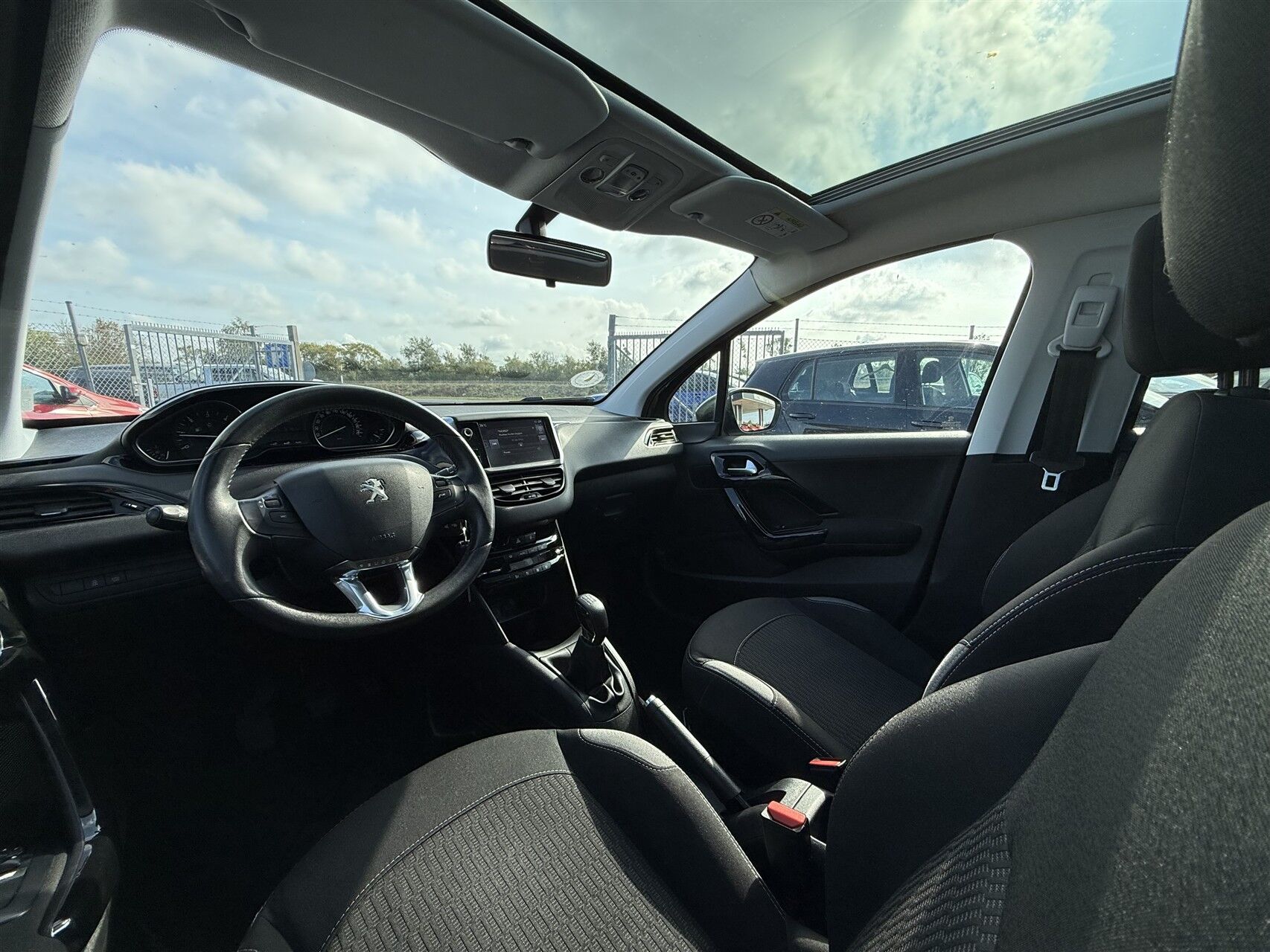 Billede af Peugeot 208 1,6 BlueHDi Envy 100HK 5d