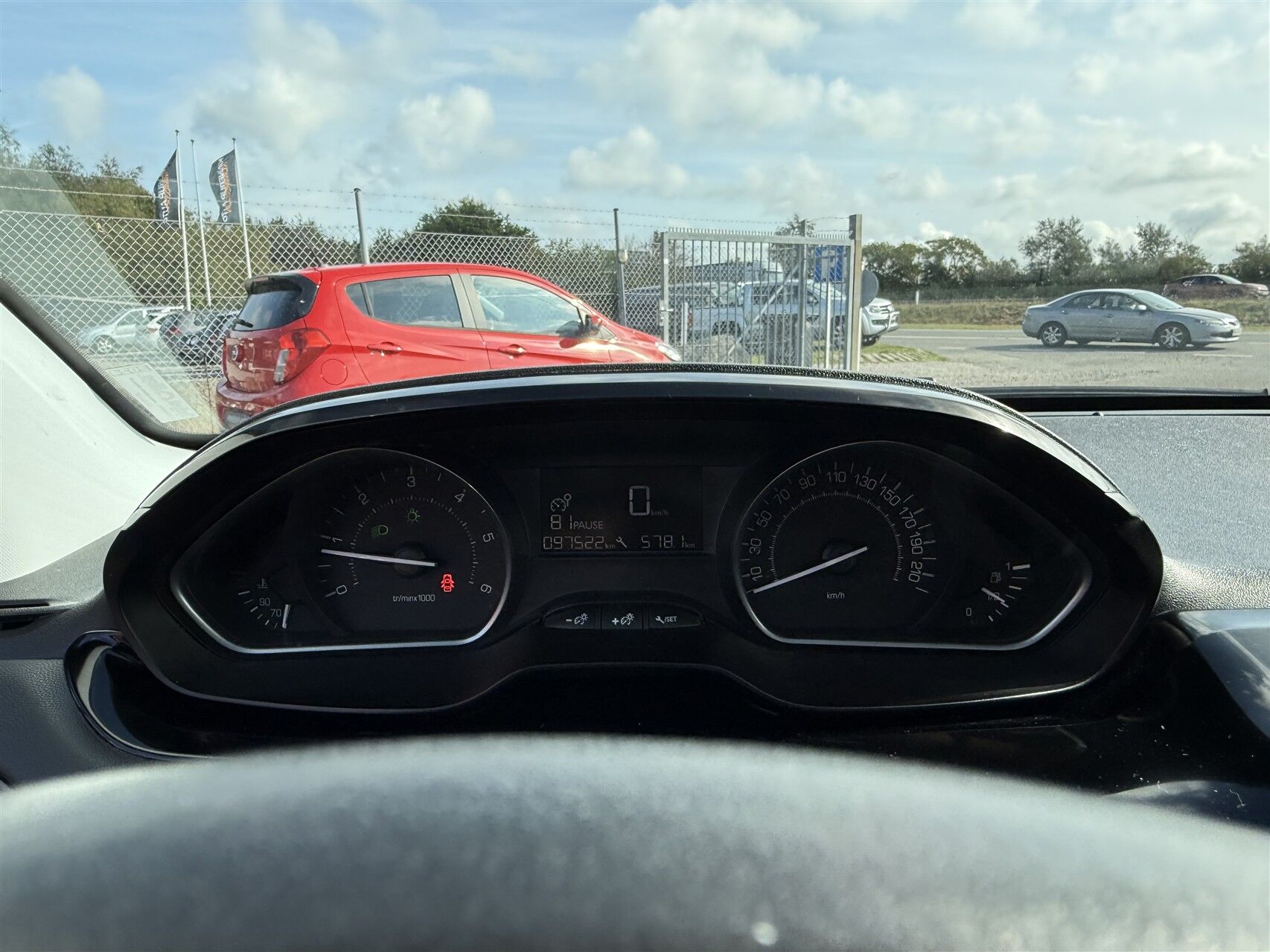 Billede af Peugeot 208 1,6 BlueHDi Envy 100HK 5d