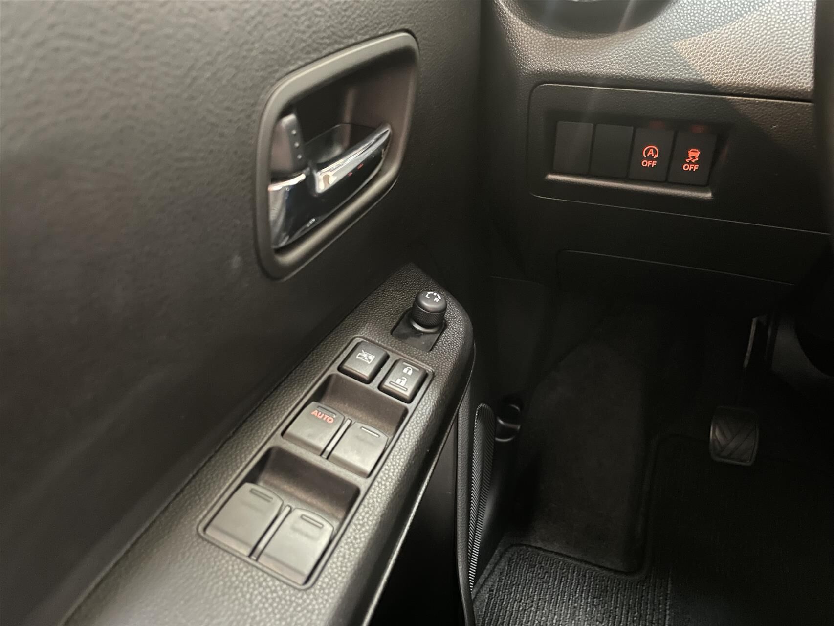 Billede af Suzuki Ignis 1,2 Dualjet  Mild hybrid Adventure Hybrid 90HK 5d