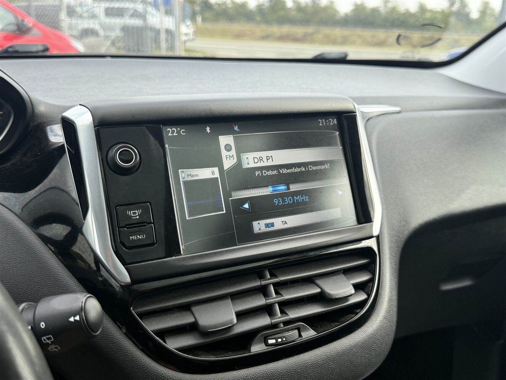 Billede af Peugeot 208 1,2 VTi Allure Sky 82HK 5d