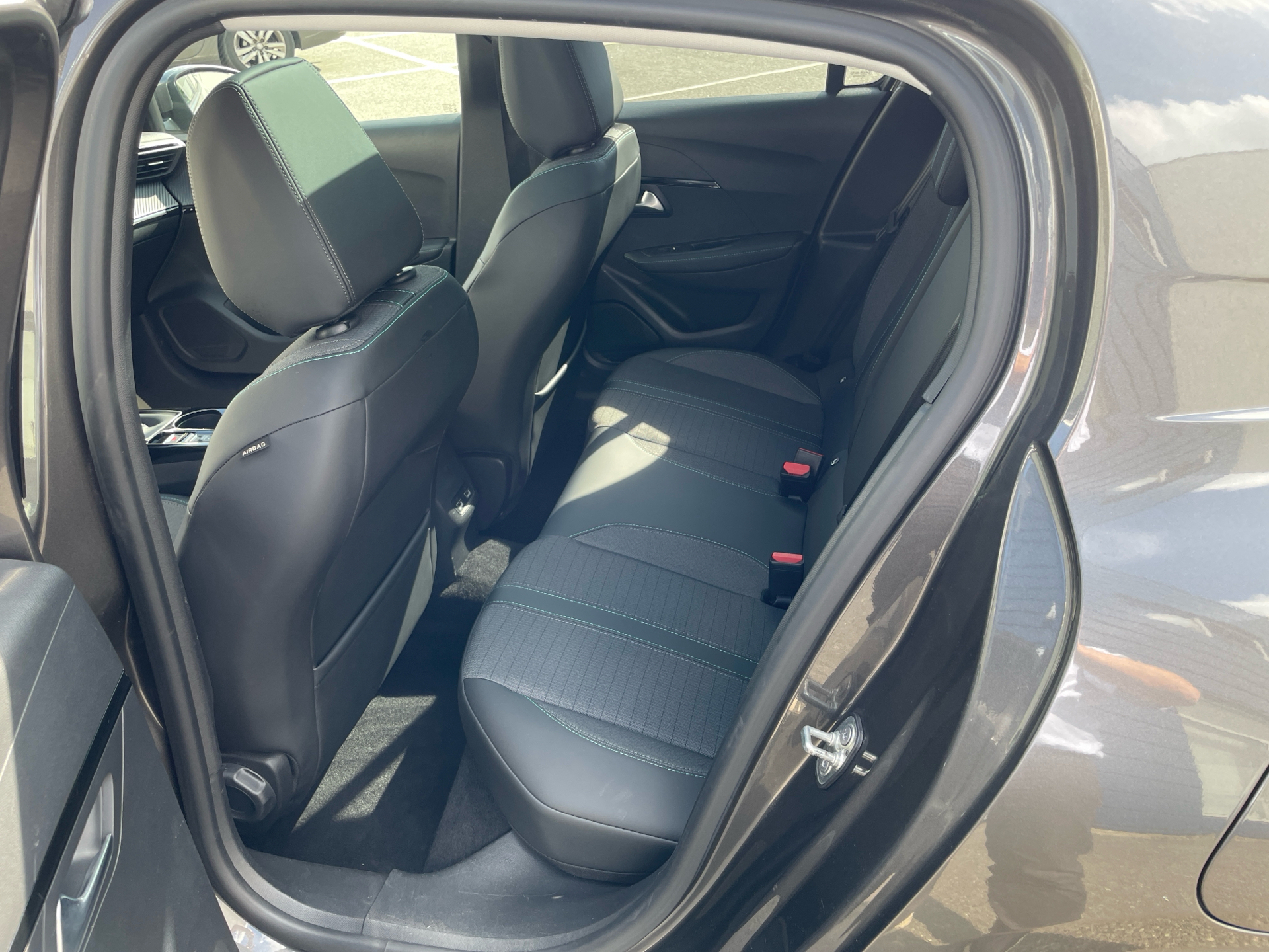Billede af Peugeot 208 1,5 BlueHDi Allure Sky 102HK 5d 6g