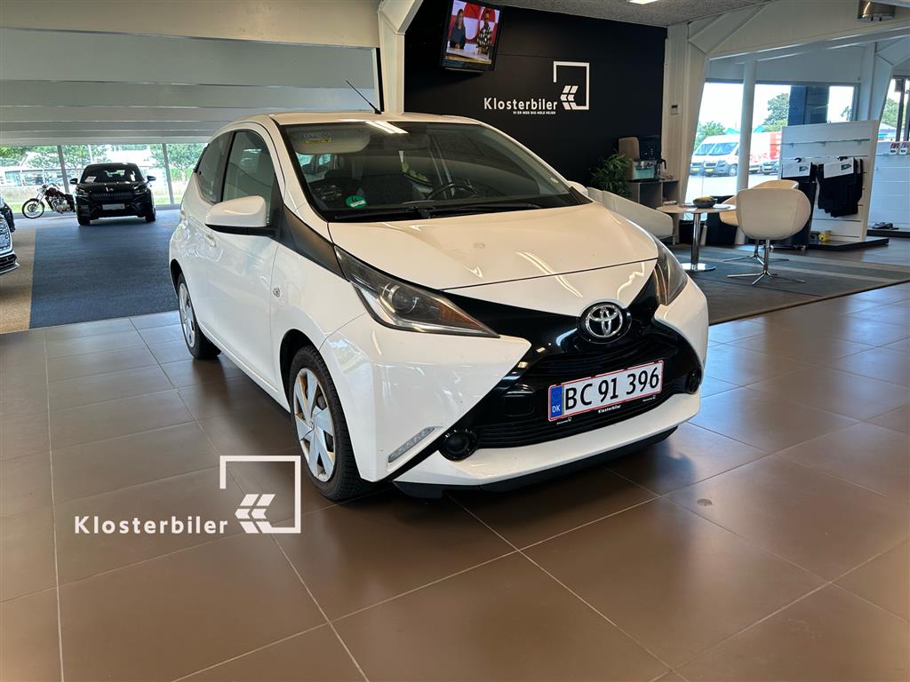 Toyota Aygo 1,0 VVT-I X-Play 69HK 5d