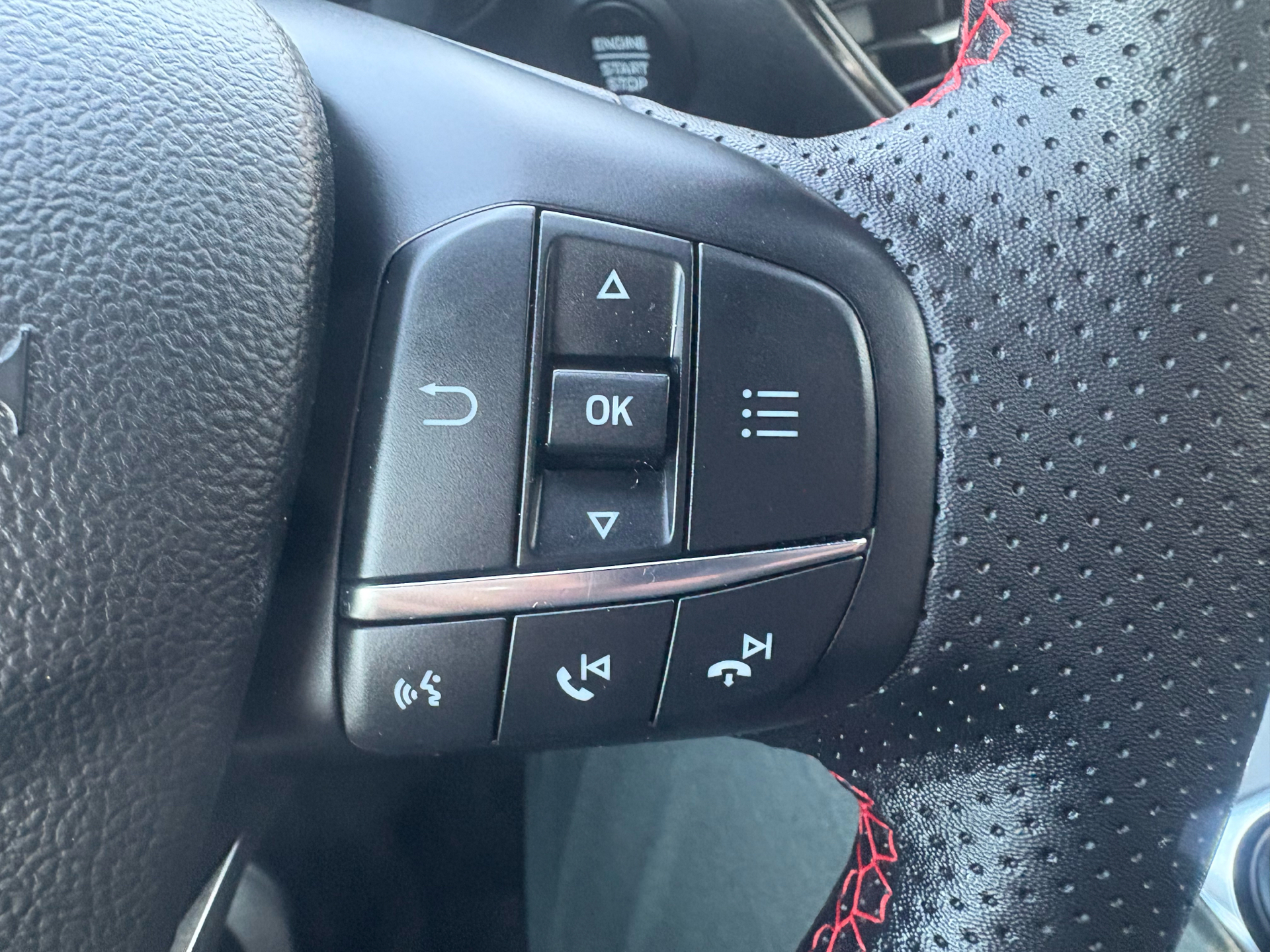 Billede af Ford Kuga 2,5 Plugin-hybrid ST-Line X CVT 225HK 5d Trinl. Gear